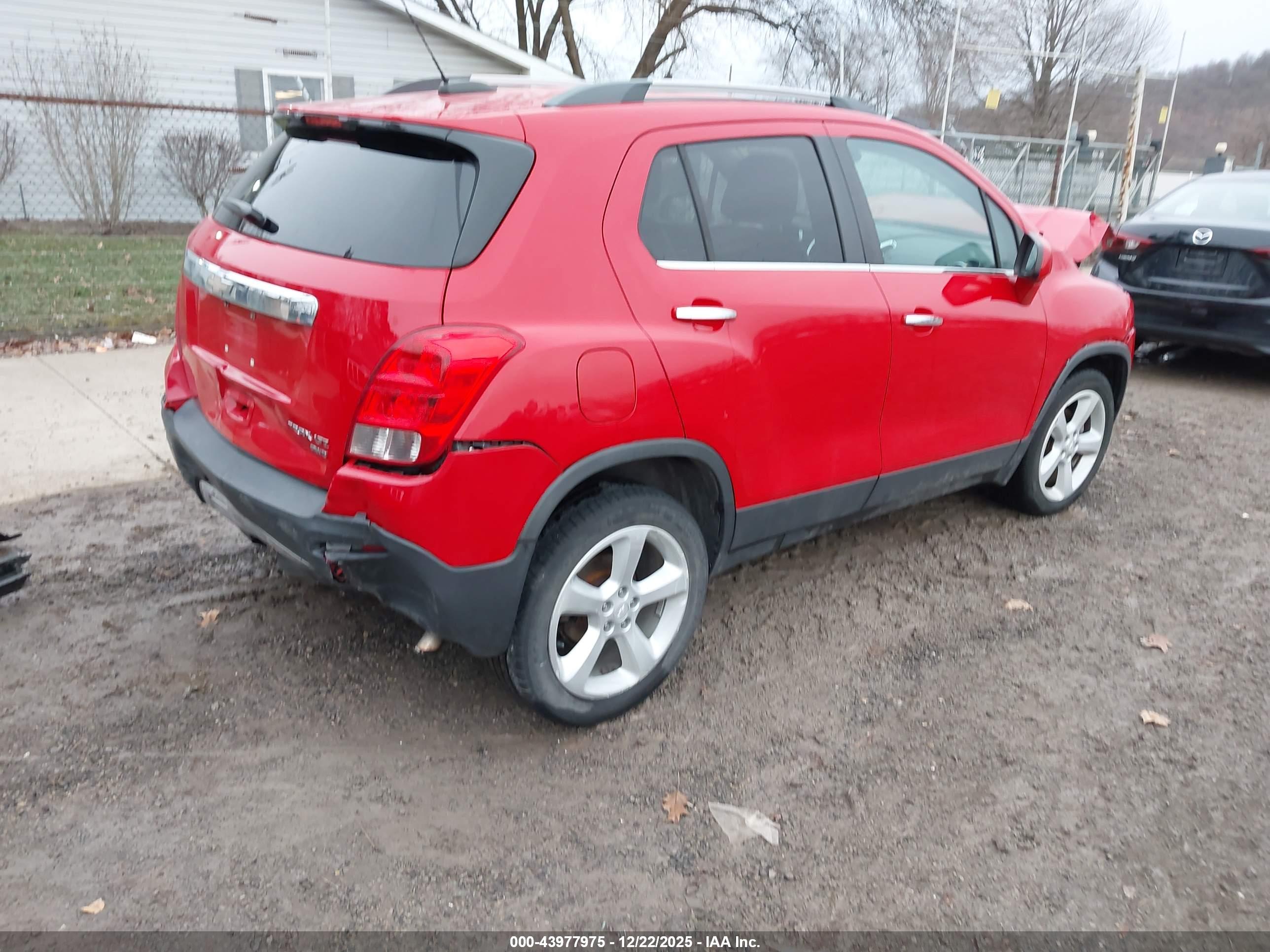 CHEVROLET TRAX image 4