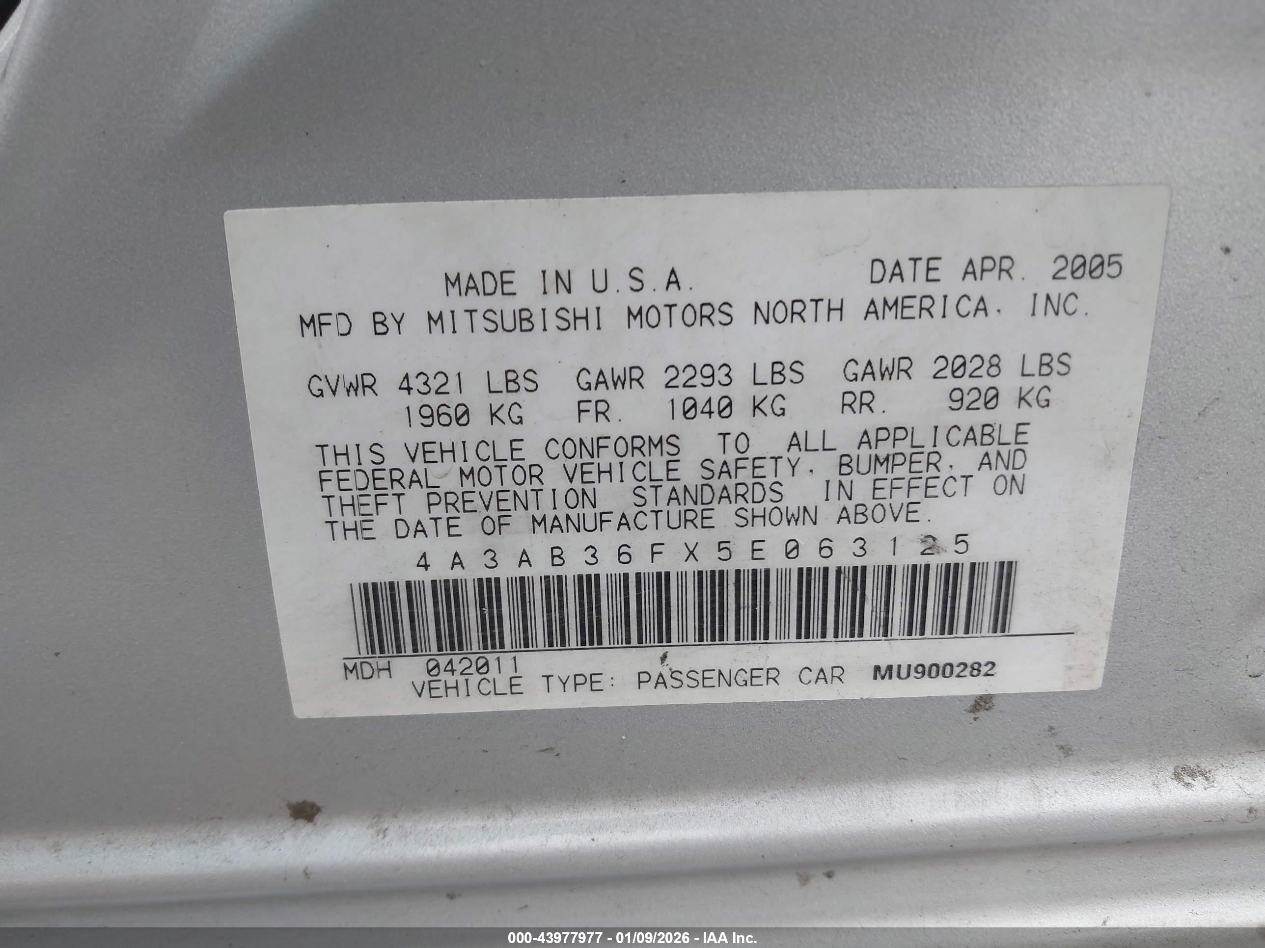 MITSUBISHI GALANT image 9