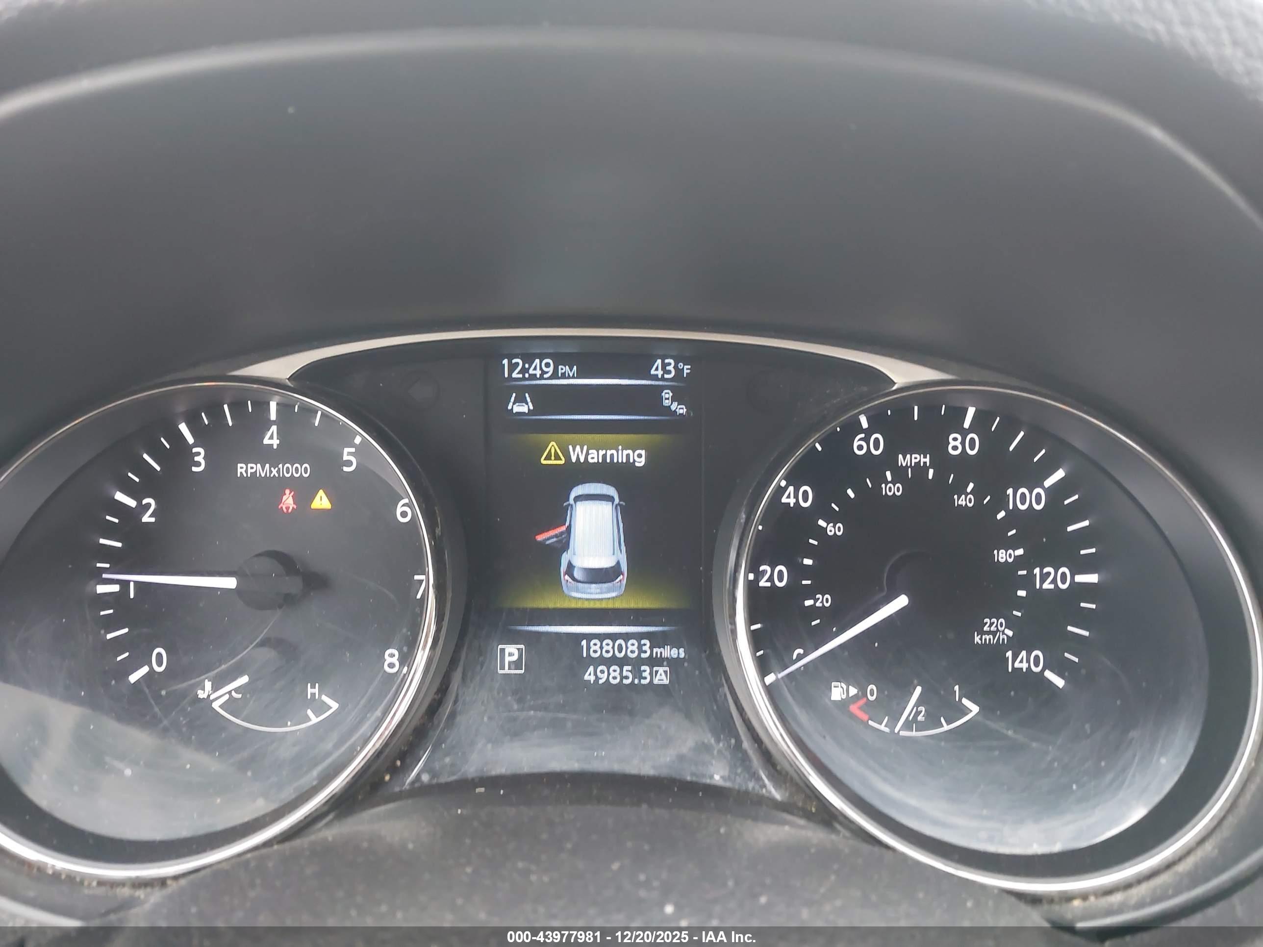 NISSAN ROGUE image 7