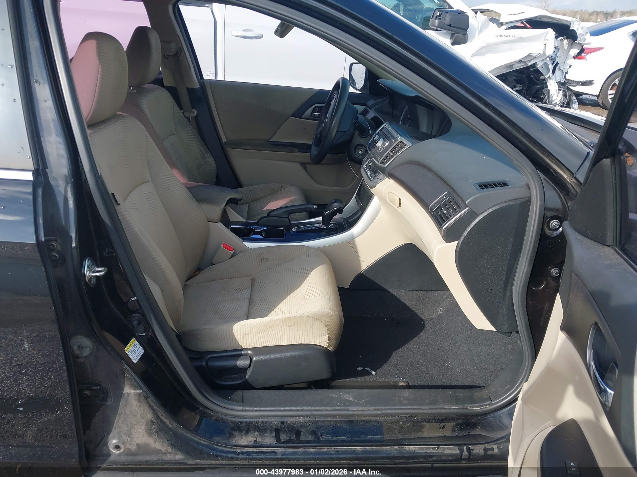 HONDA ACCORD image 5