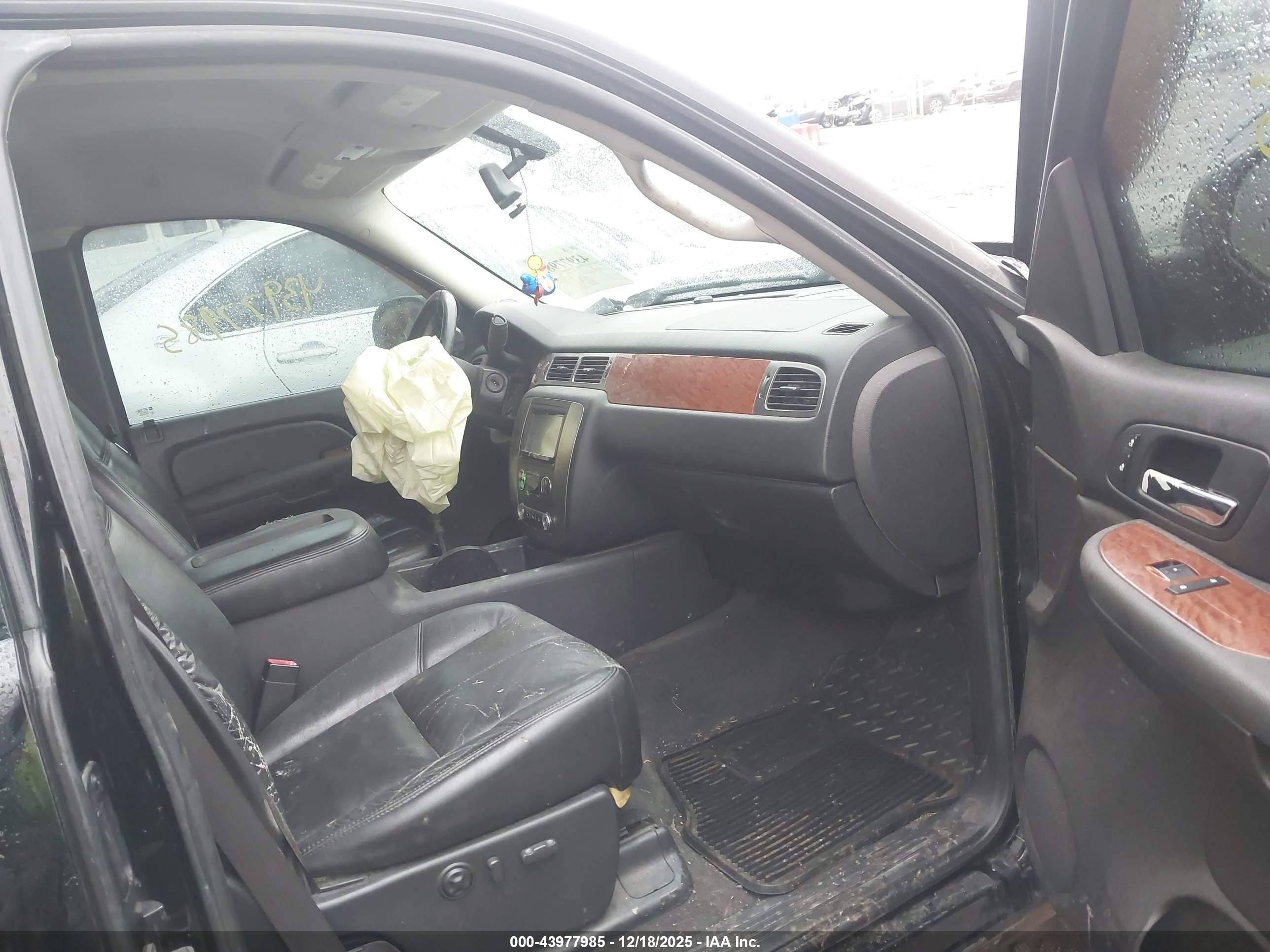 GMC SIERRA image 5