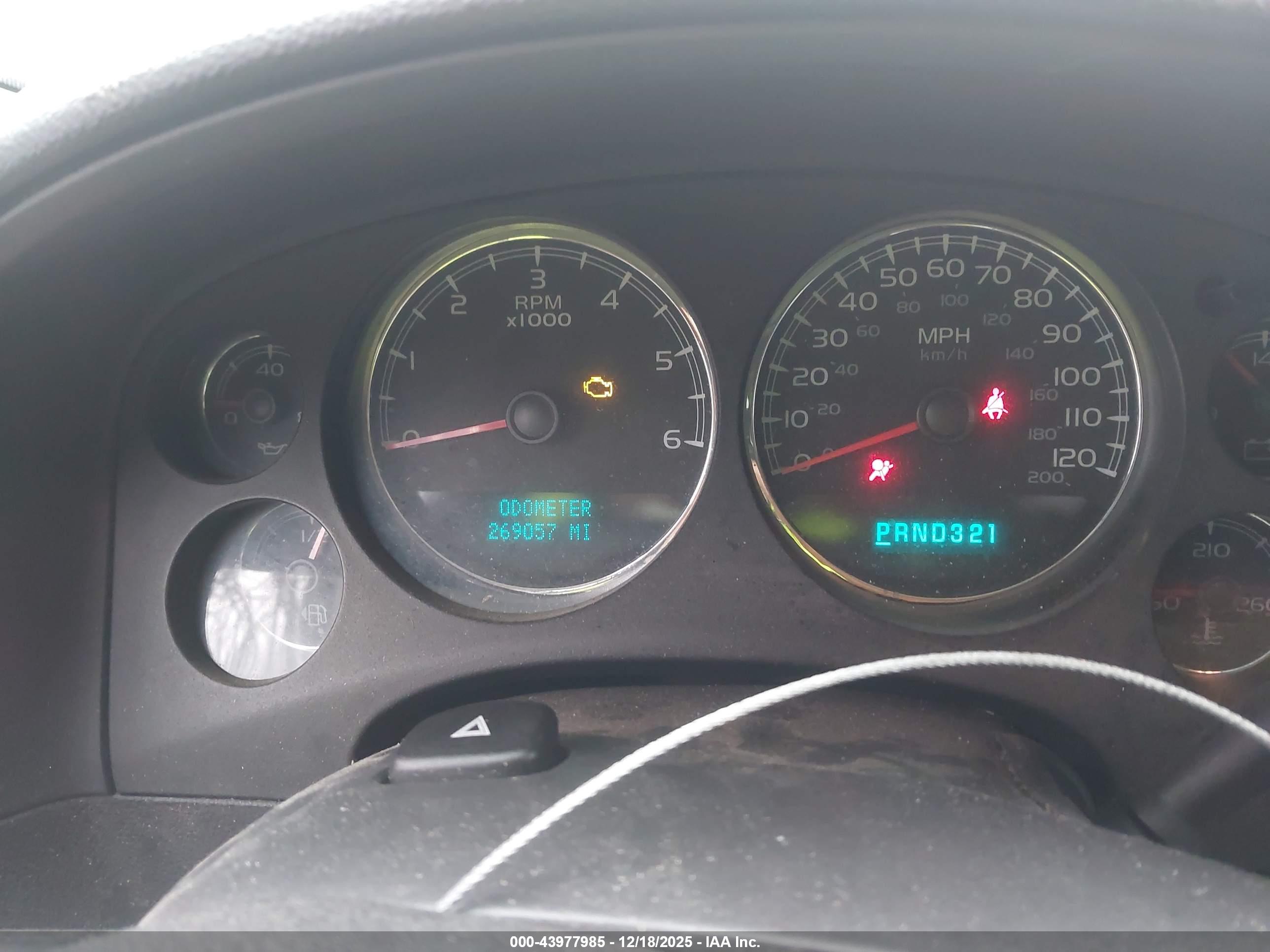 GMC SIERRA image 7