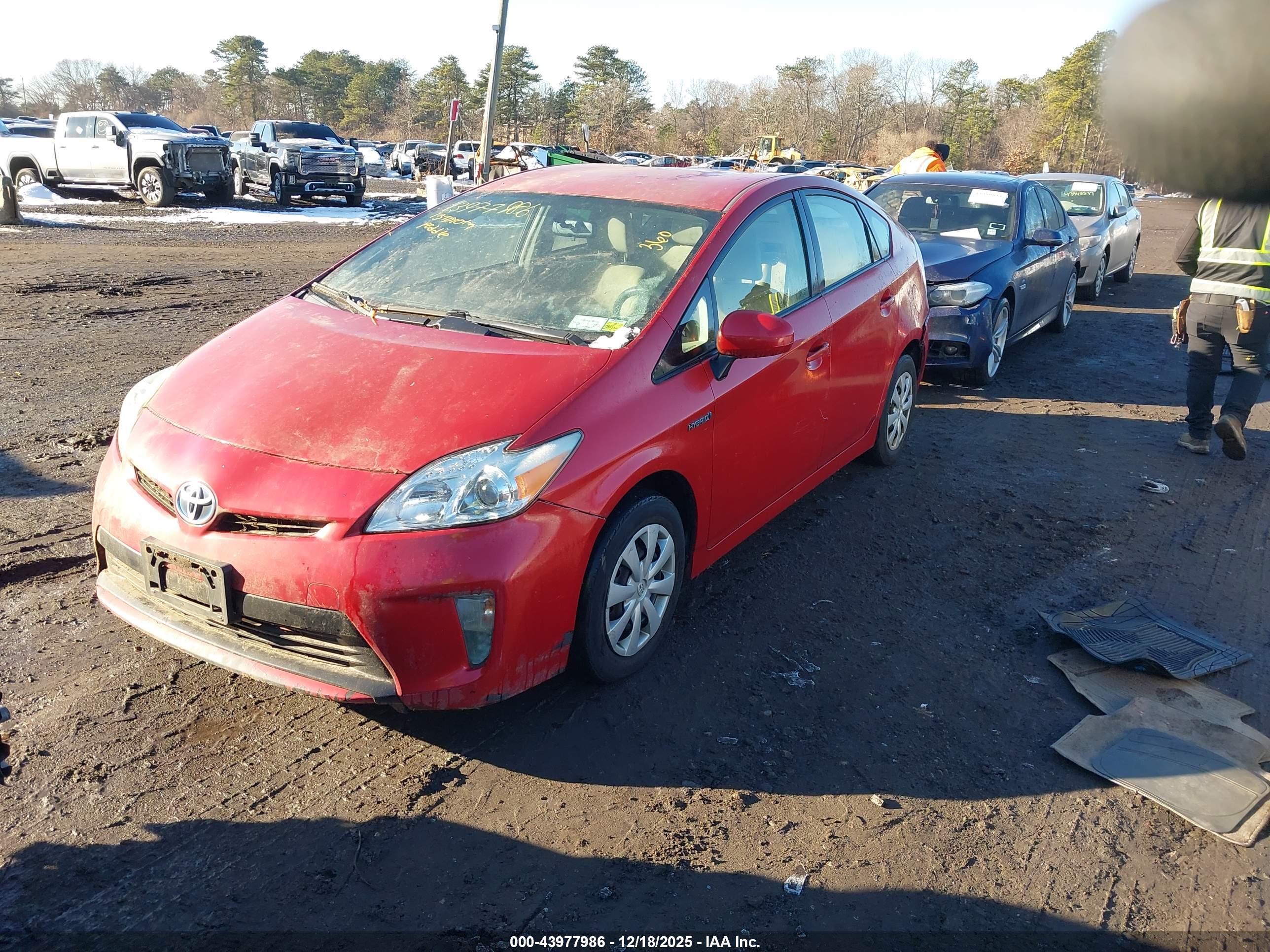 TOYOTA PRIUS image 2