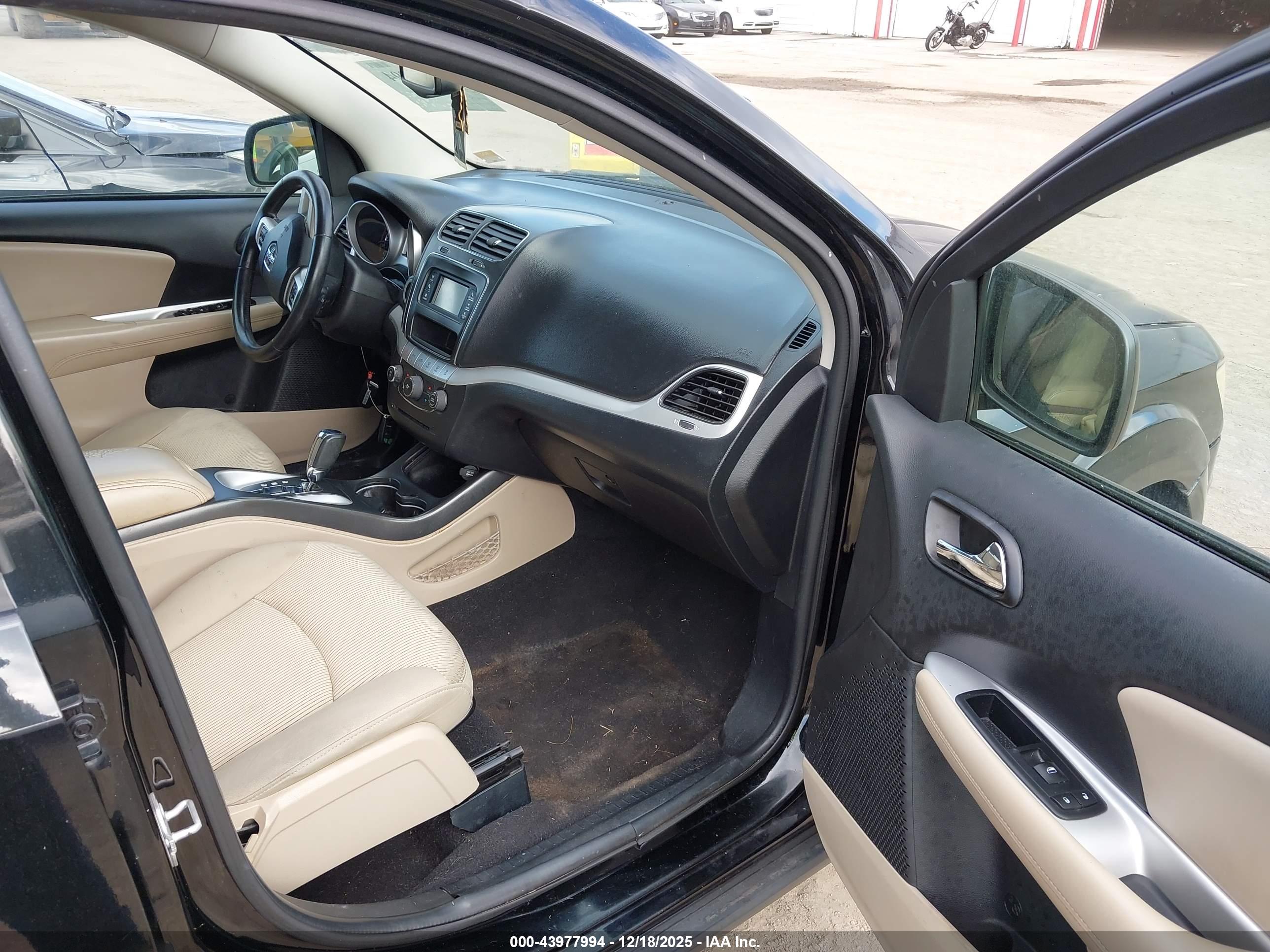 DODGE JOURNEY image 5