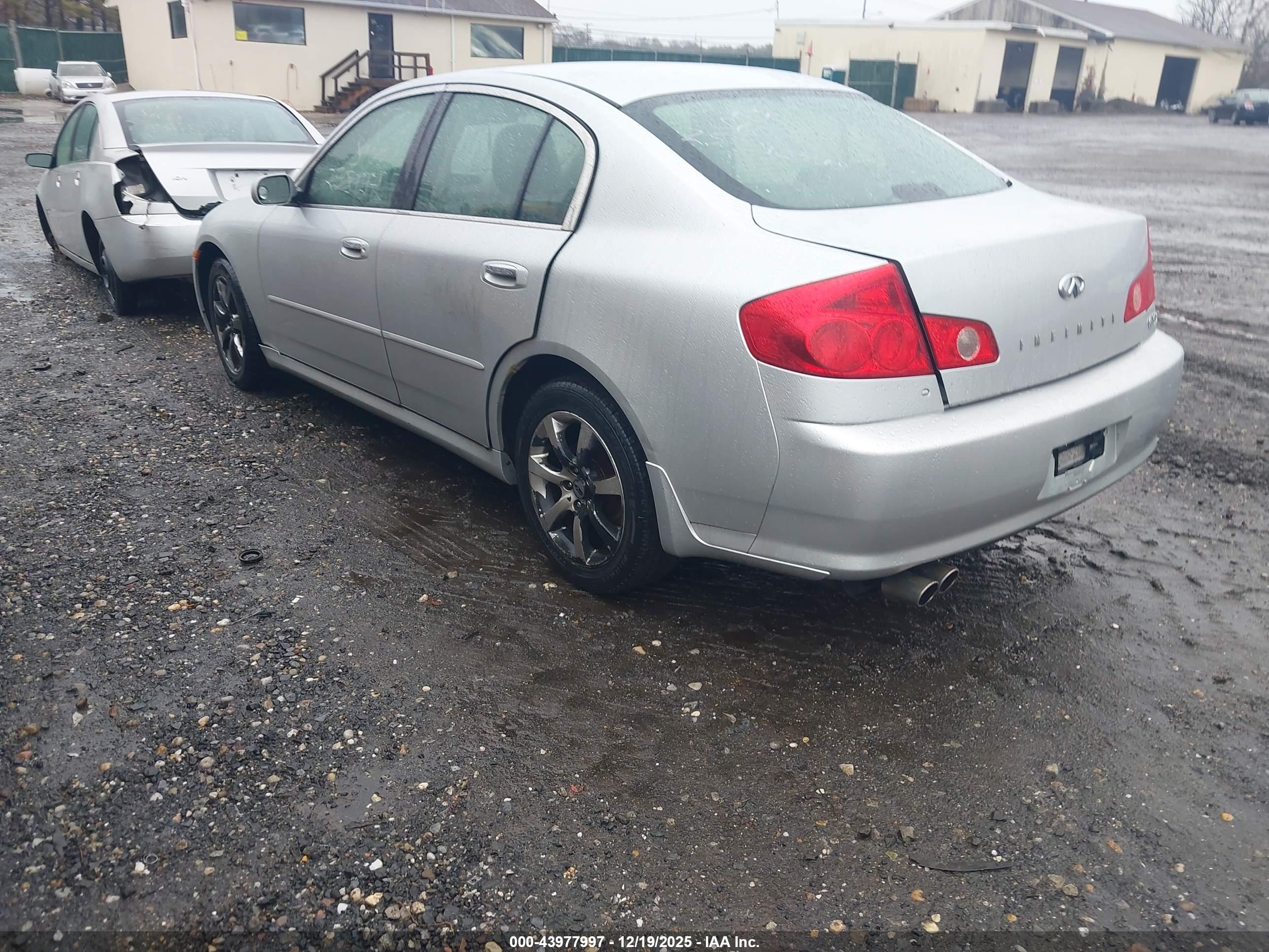 INFINITI G35X image 3