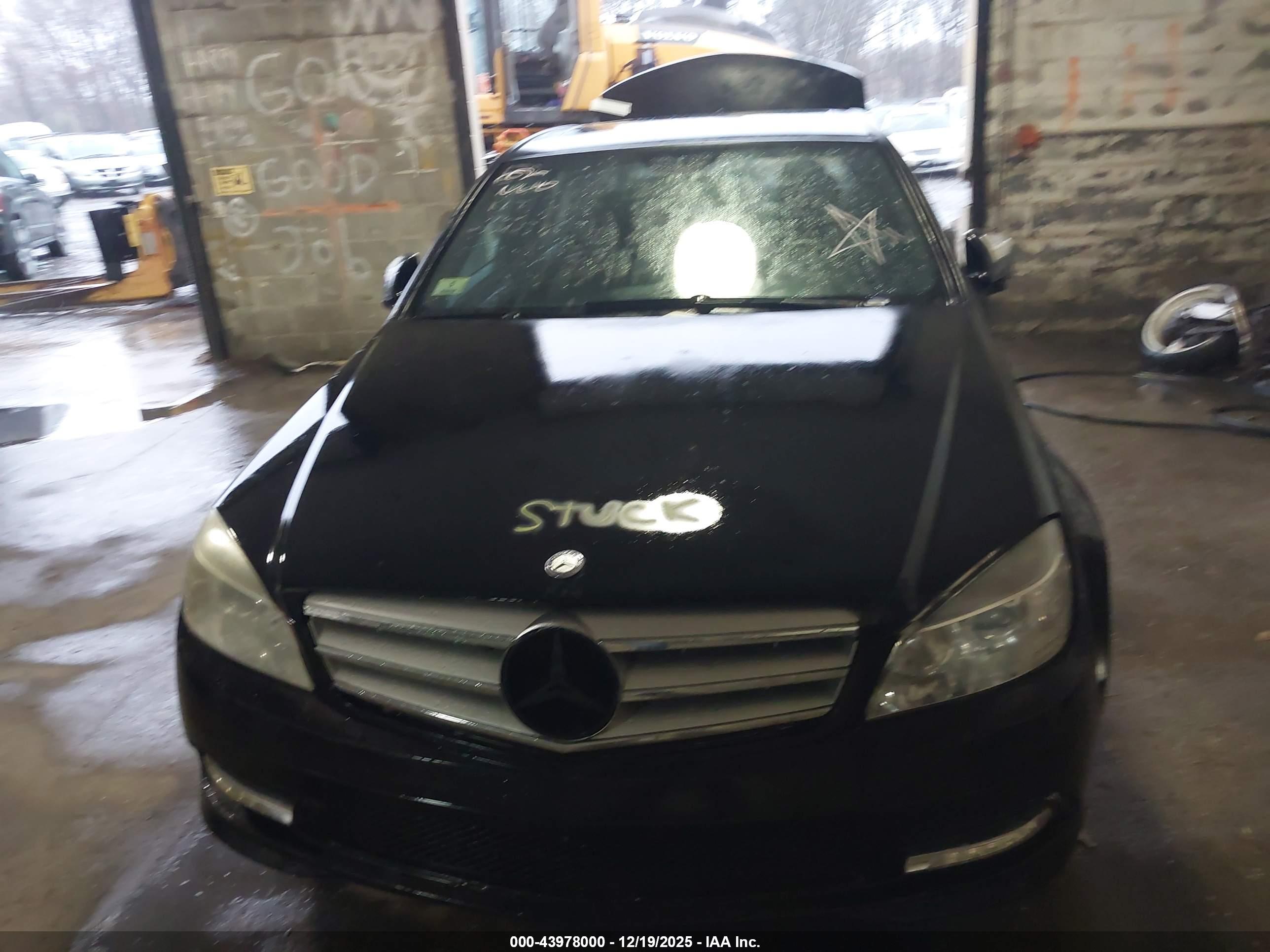 MERCEDES-BENZ C image 6