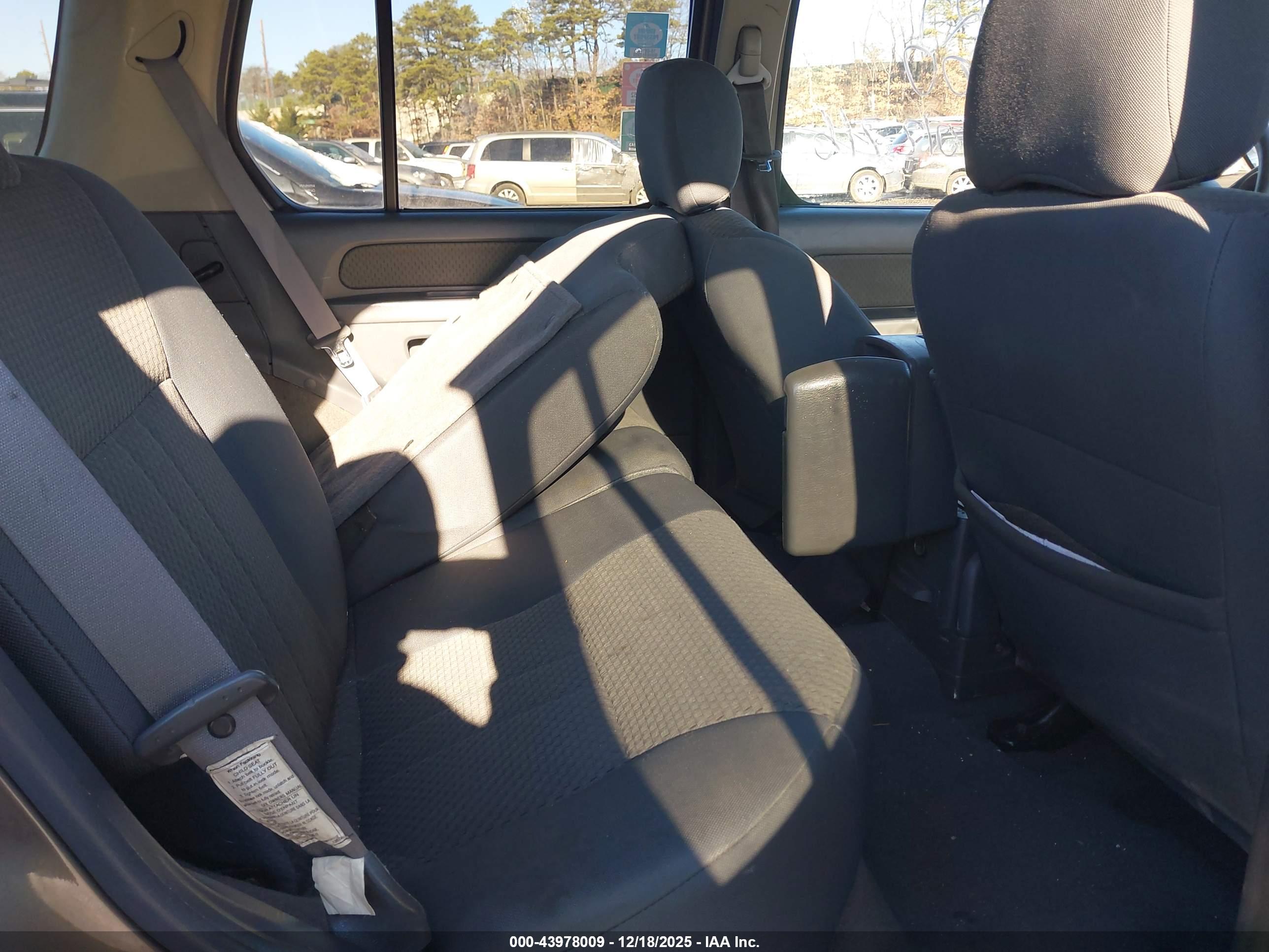 NISSAN XTERRA image 8