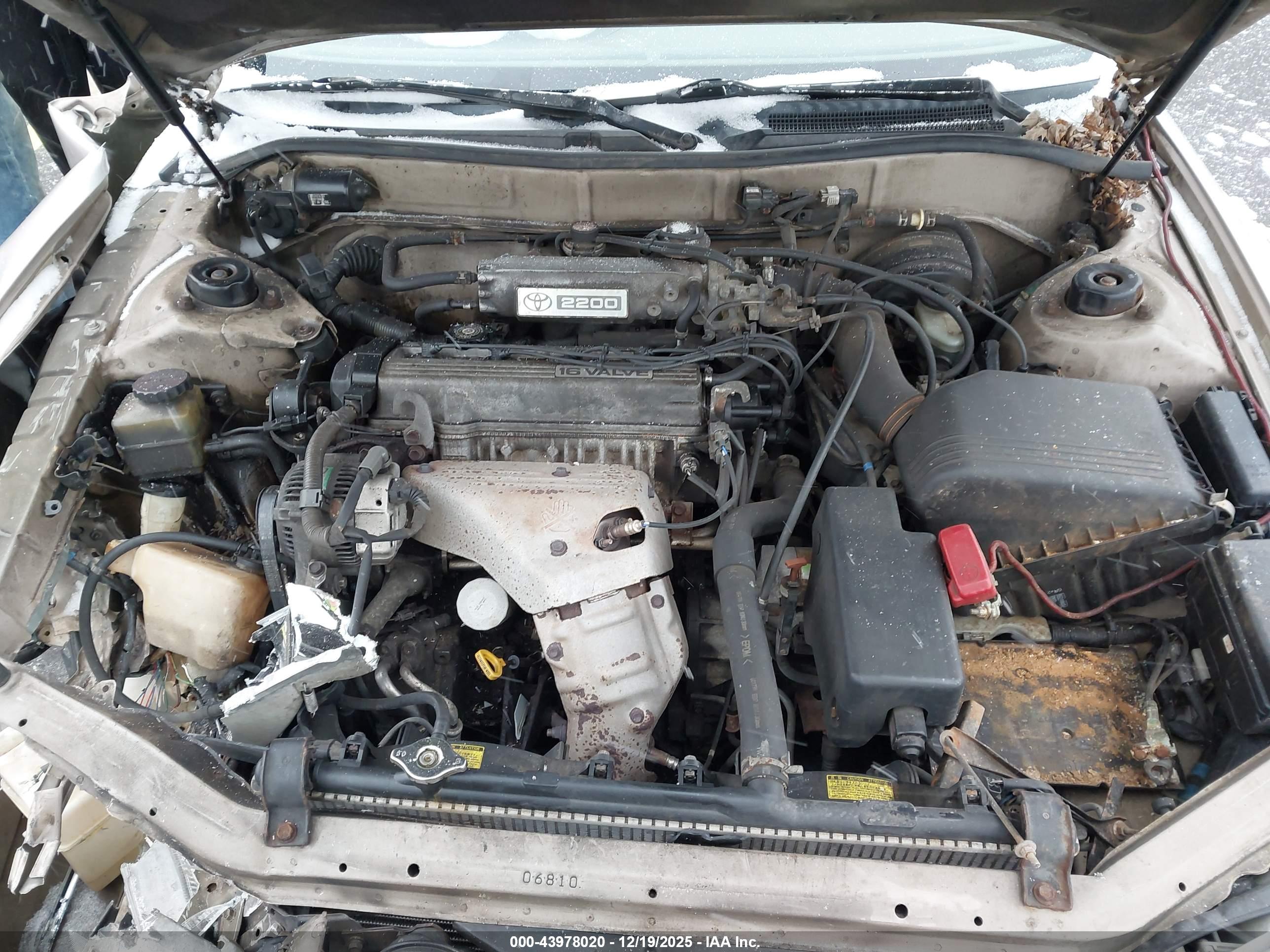 TOYOTA CAMRY image 10