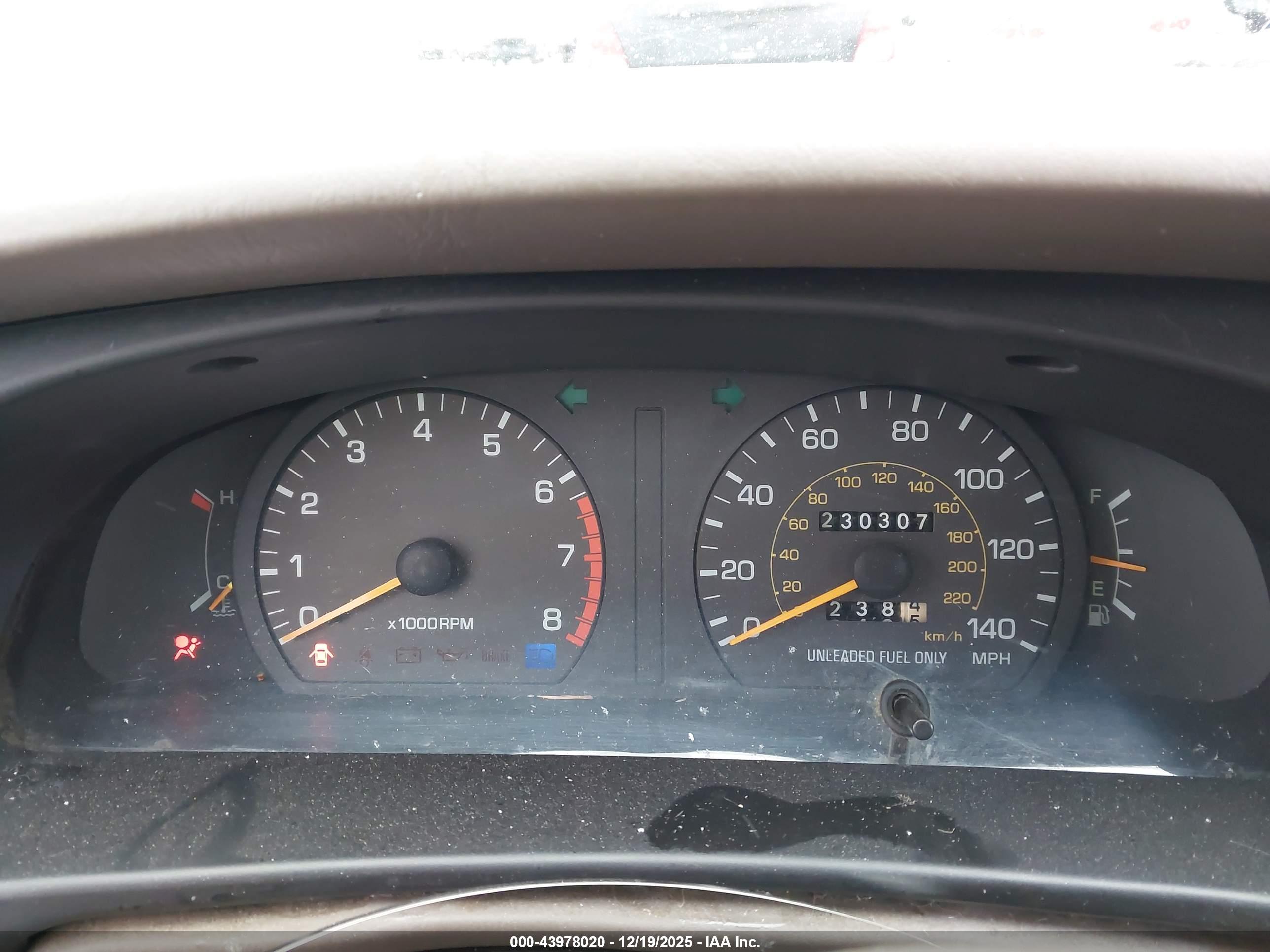 TOYOTA CAMRY image 7