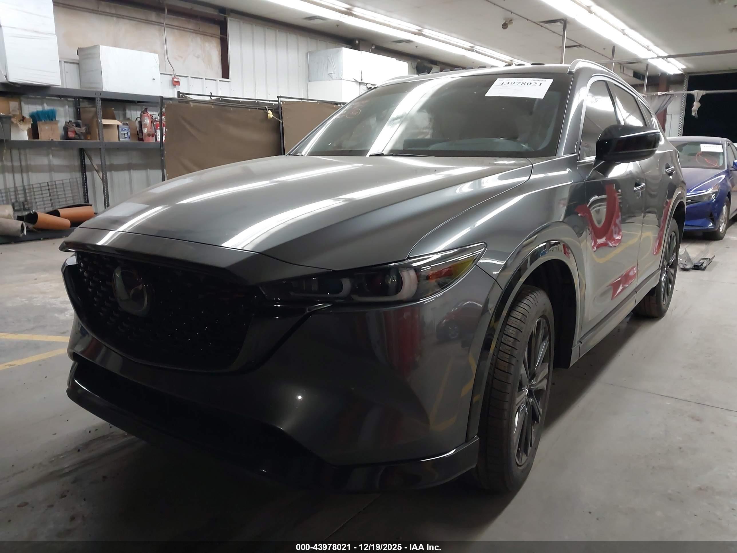 MAZDA CX-5 image 2