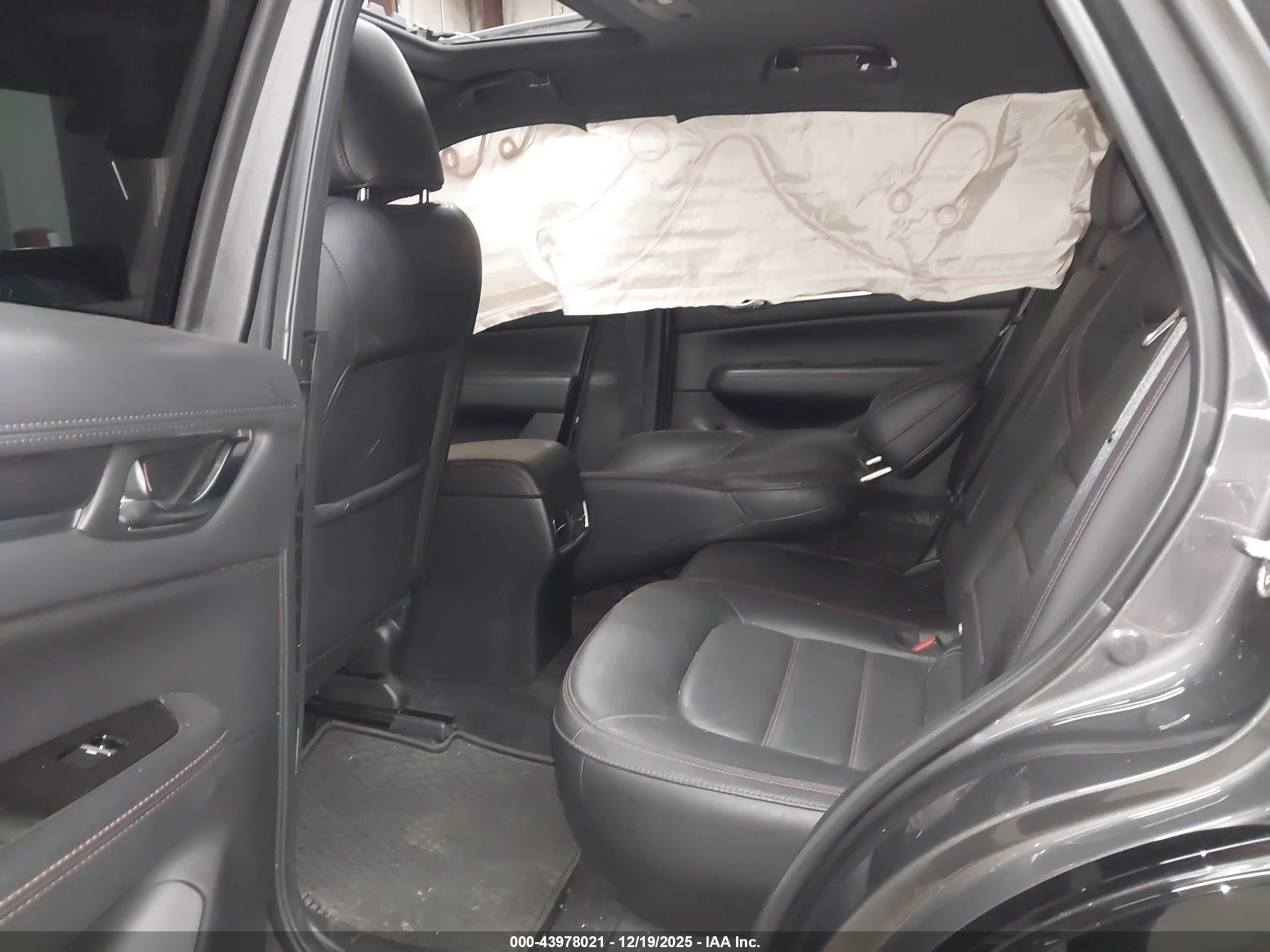 MAZDA CX-5 image 8