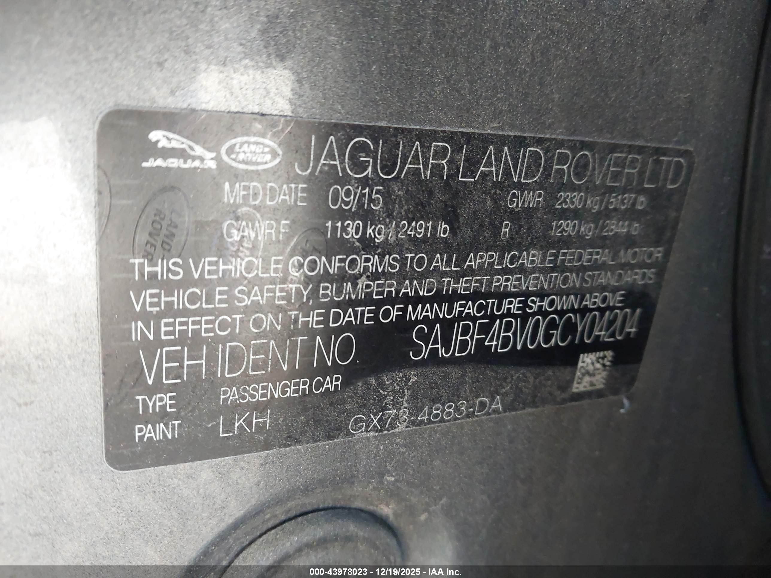 JAGUAR XF image 9