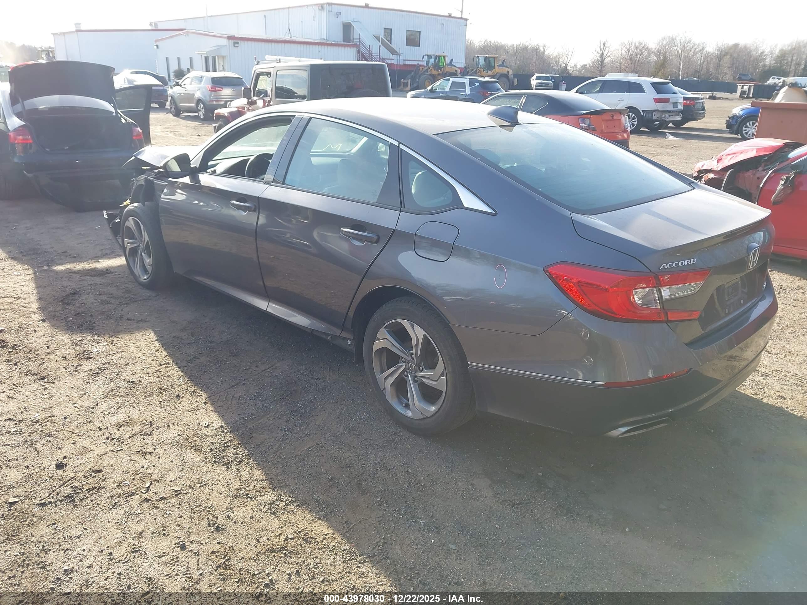 HONDA ACCORD image 3