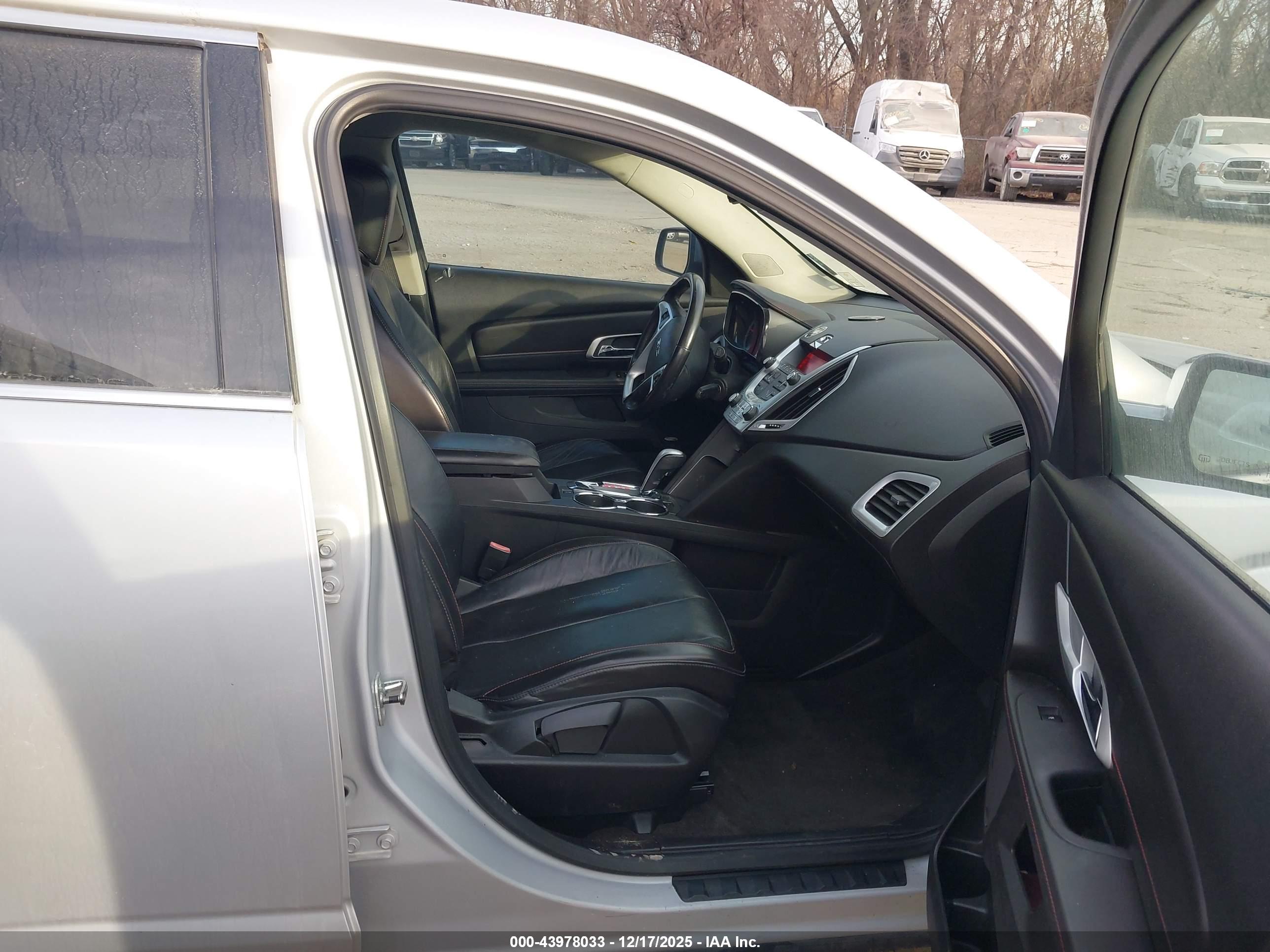 GMC TERRAIN image 5
