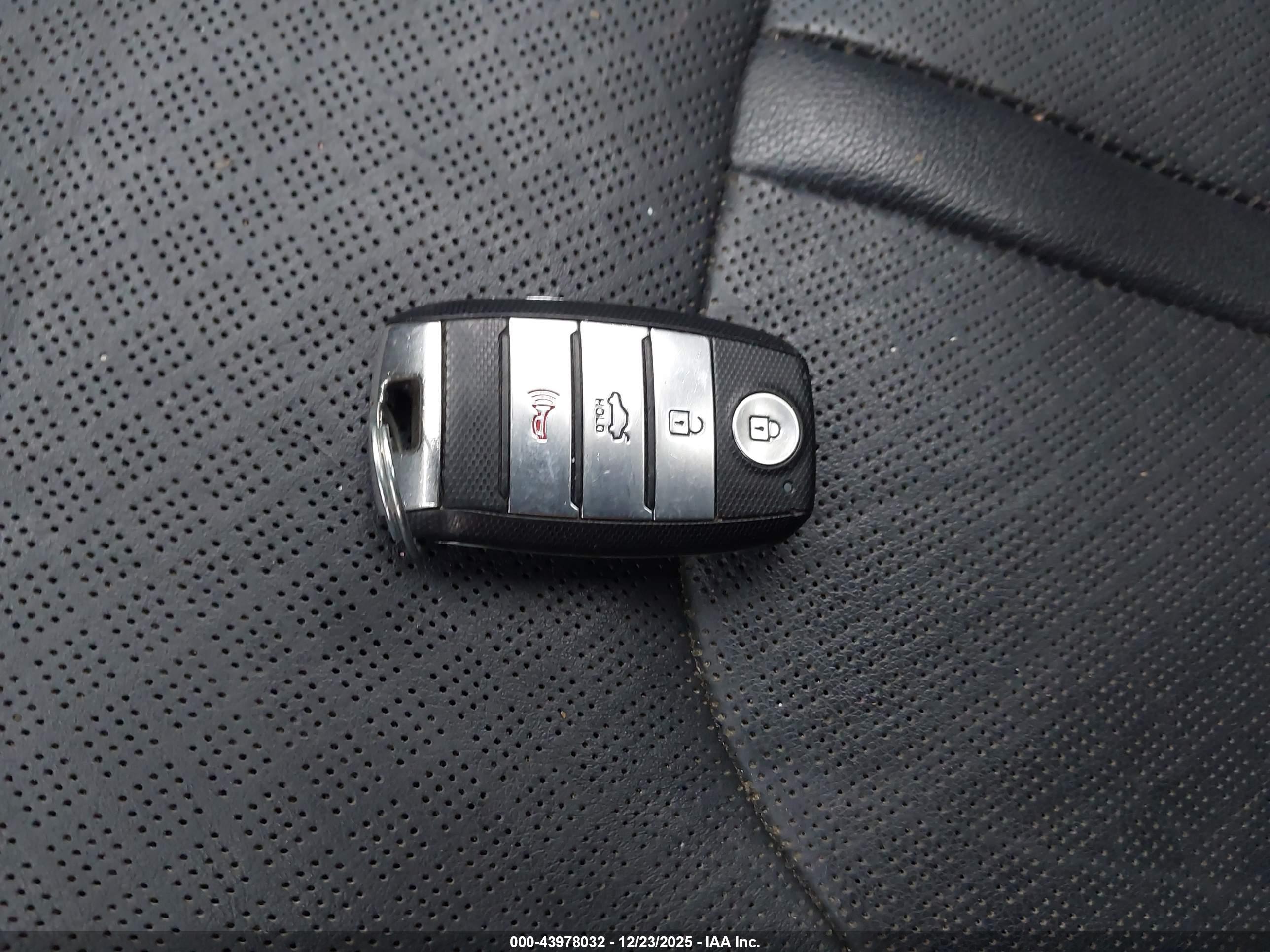 KIA OPTIMA image 11