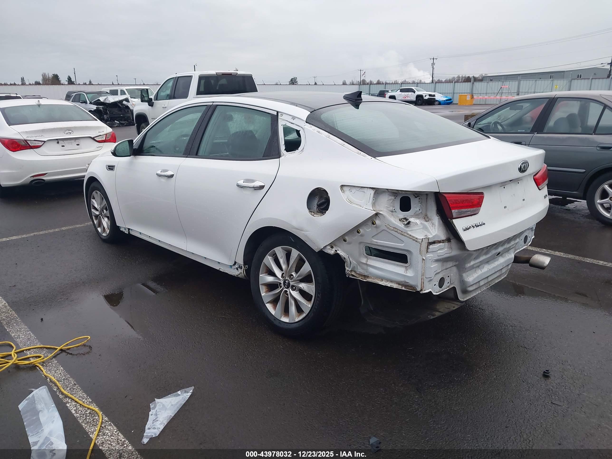 KIA OPTIMA image 3