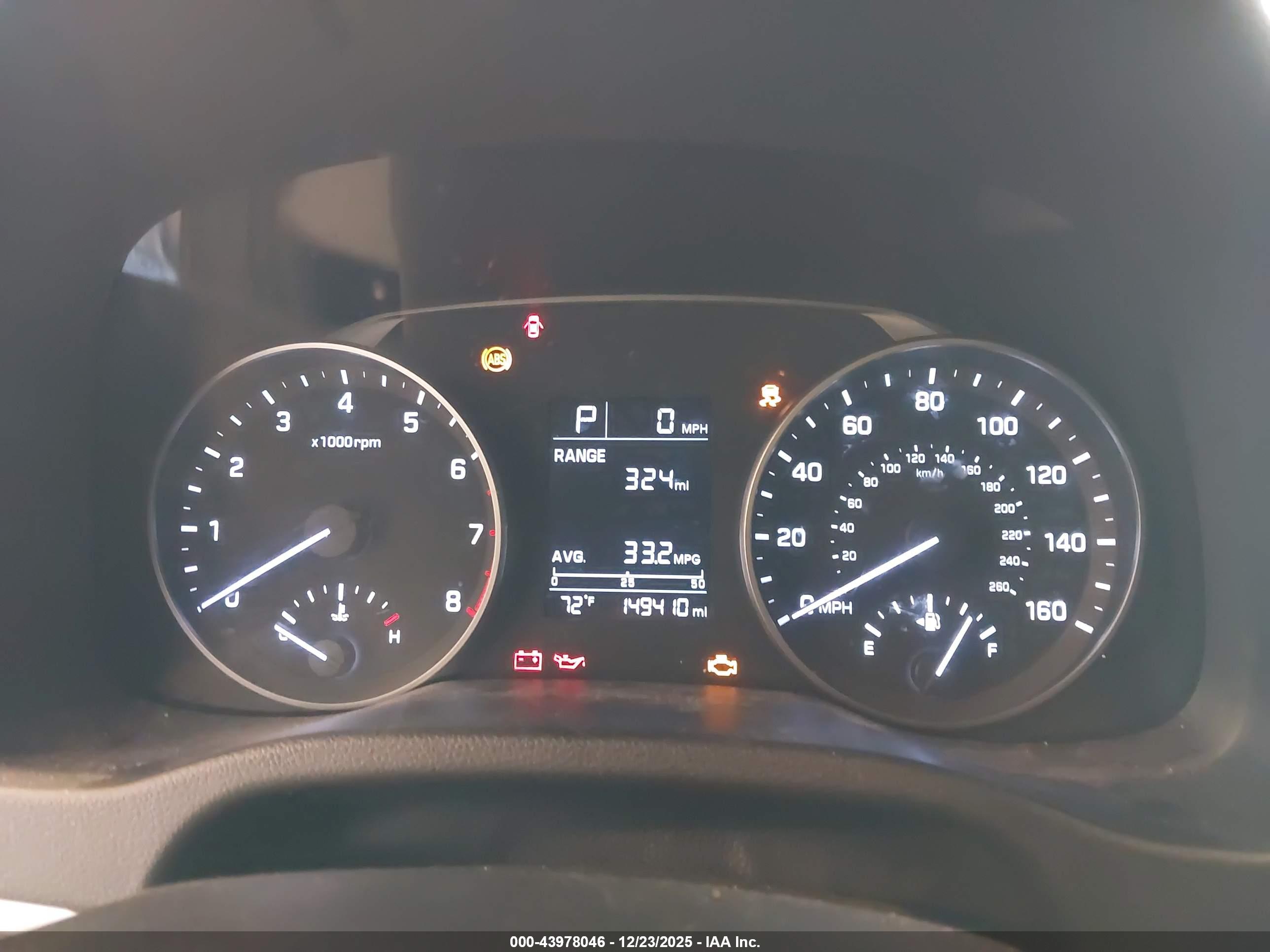 HYUNDAI ELANTRA image 7