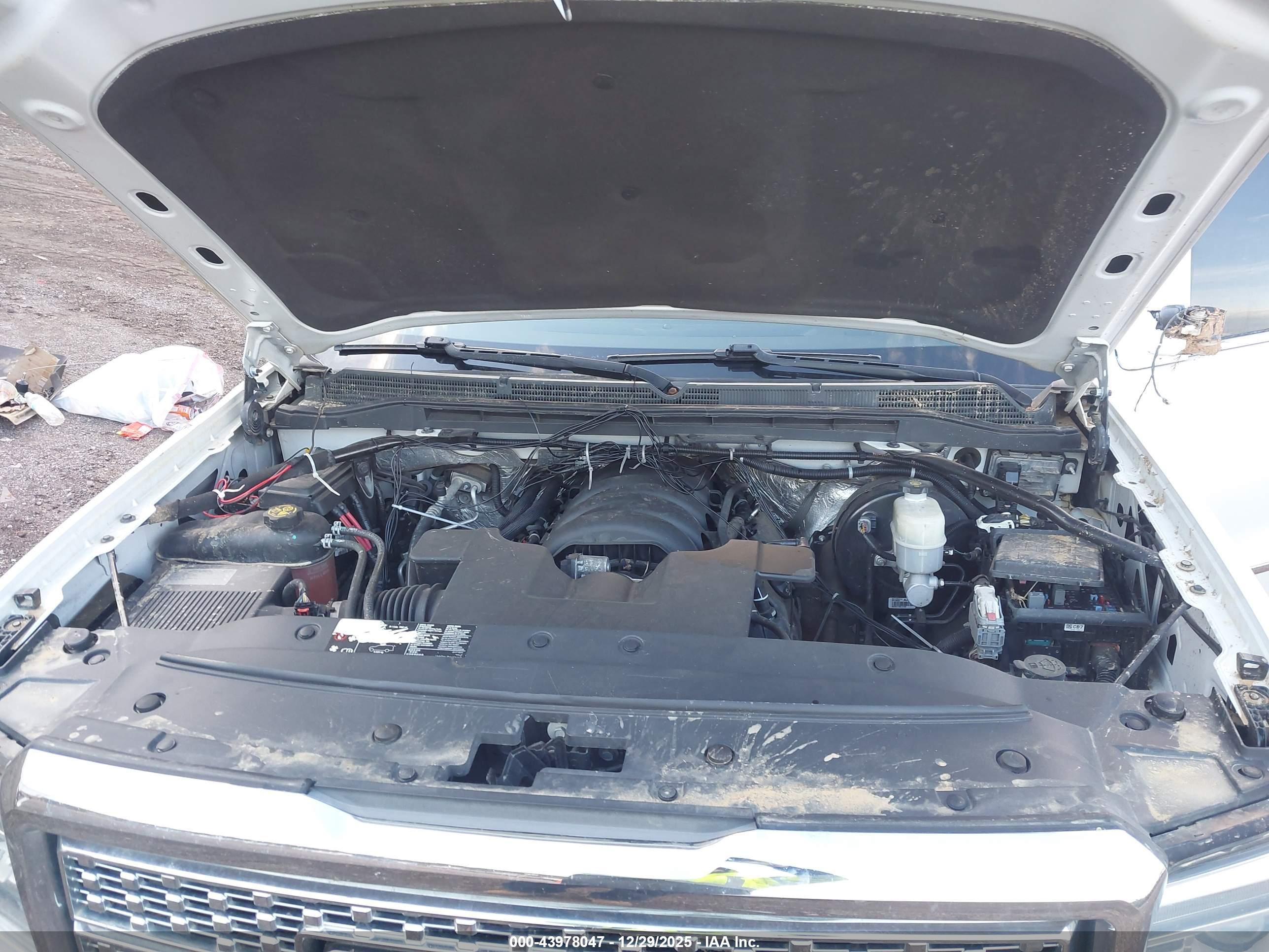 GMC SIERRA image 10