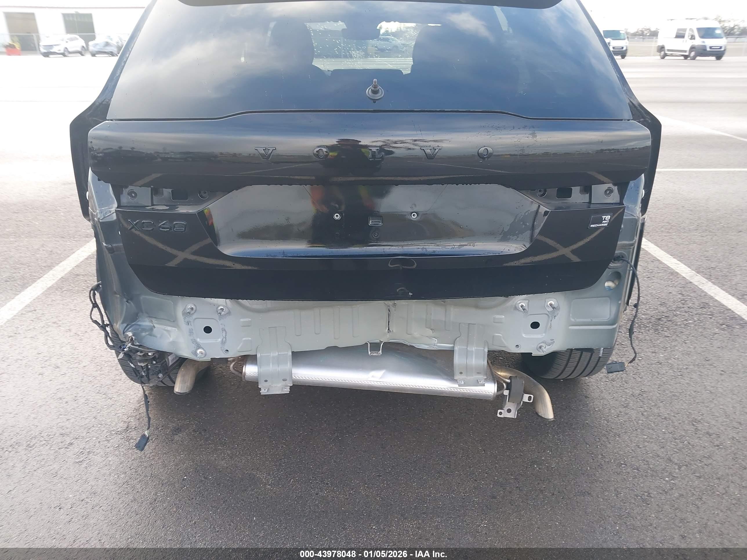VOLVO XC60 image 6