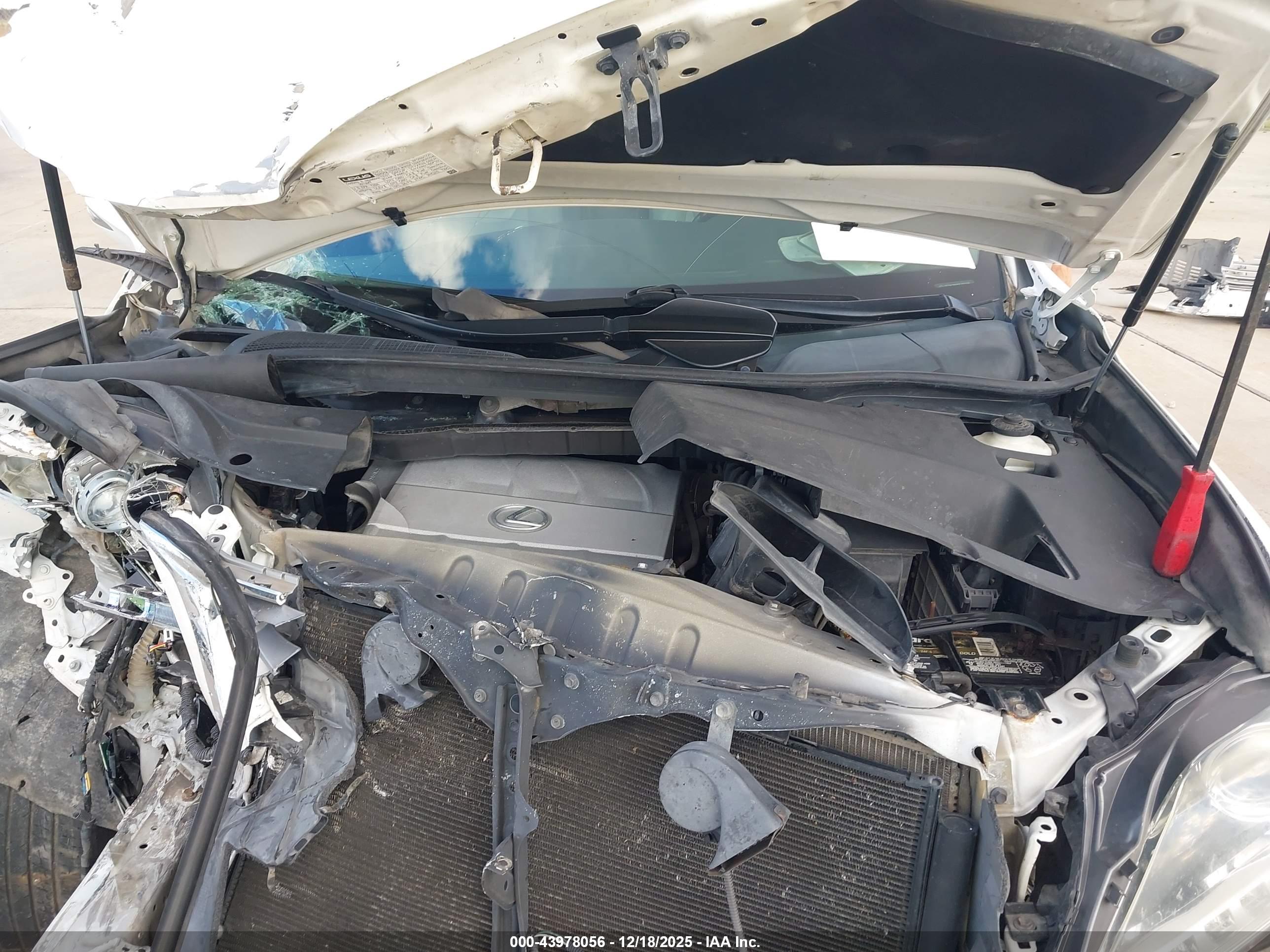 LEXUS RX image 10