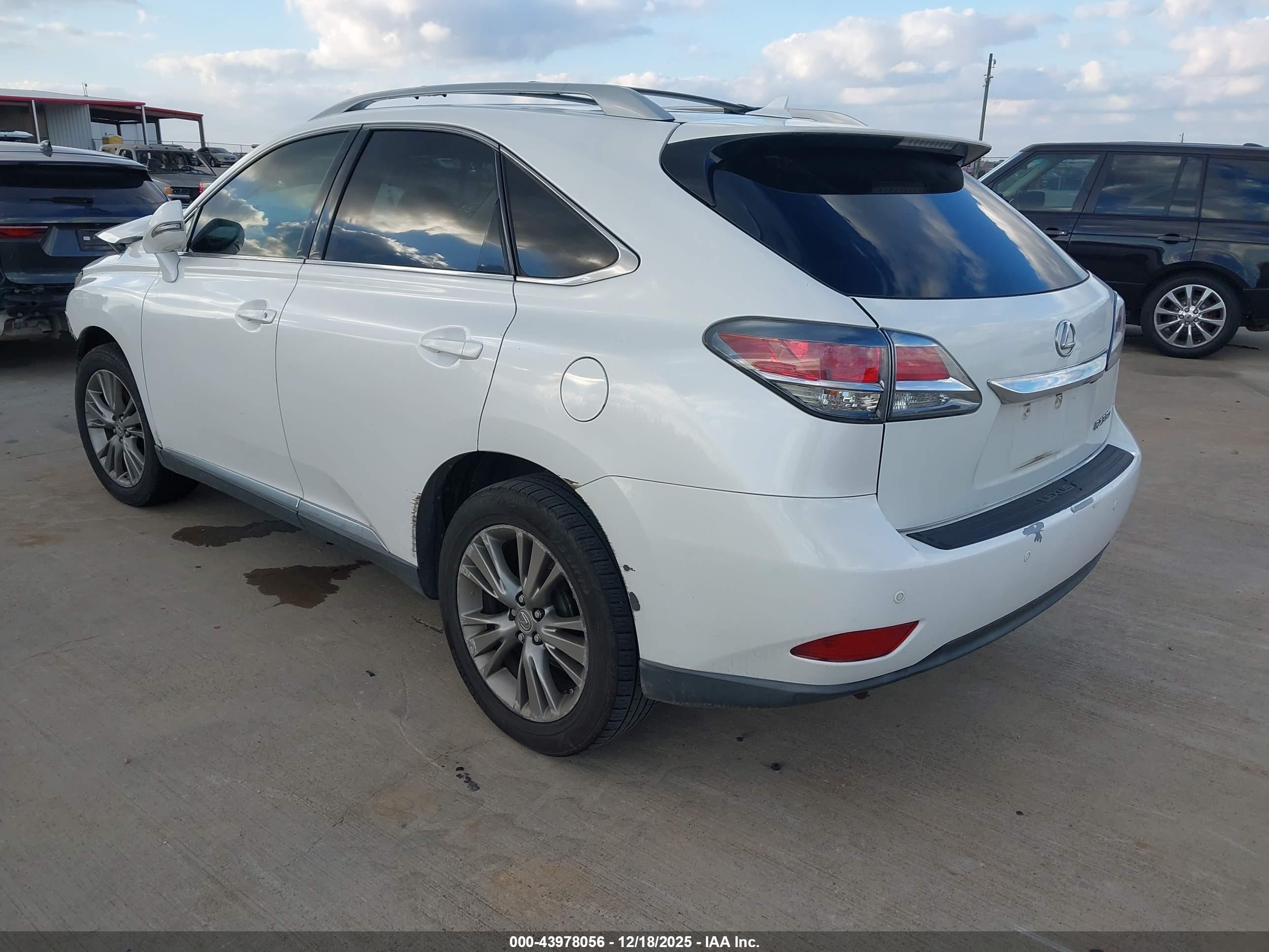 LEXUS RX image 3