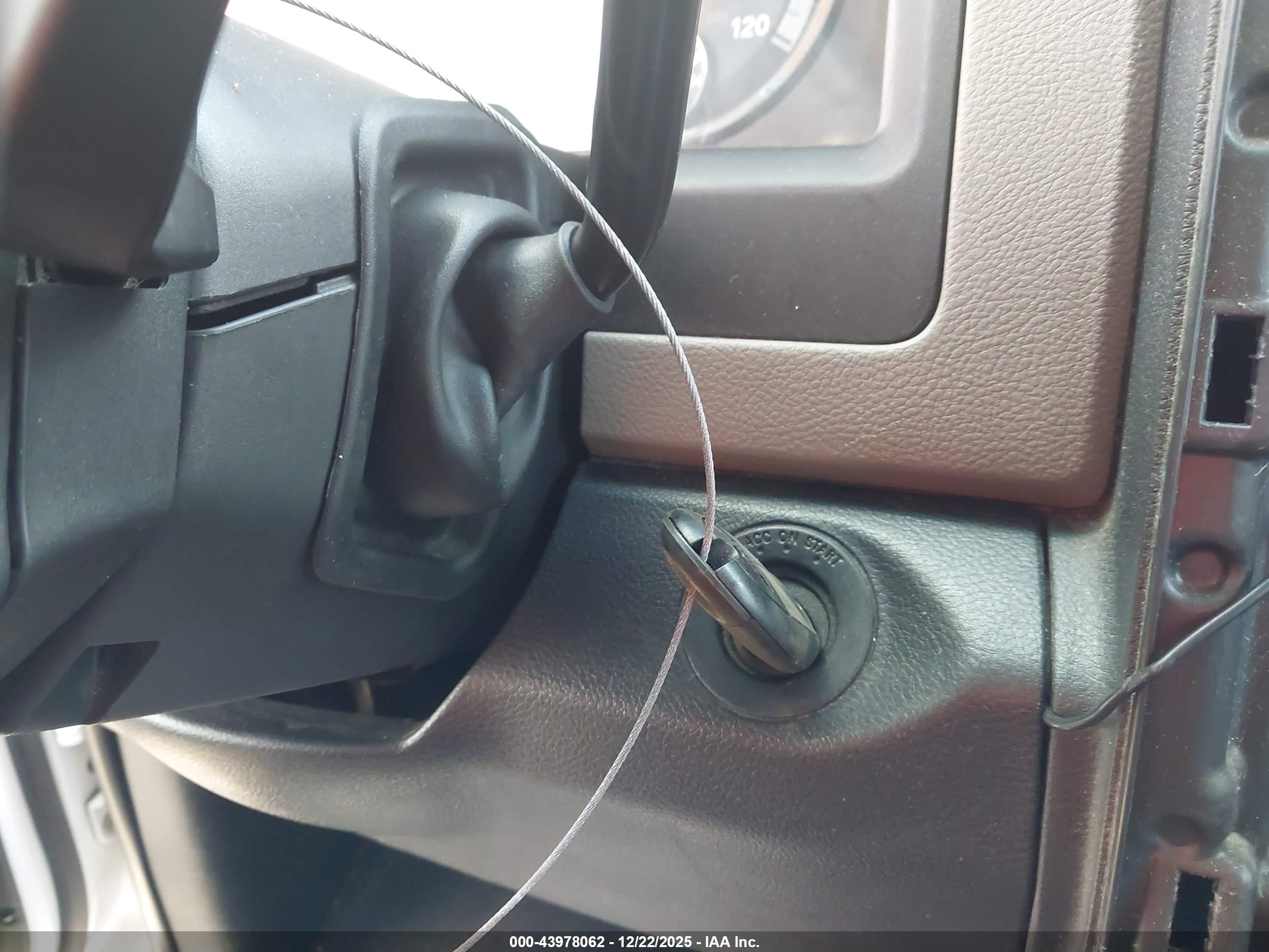 DODGE RAM image 11