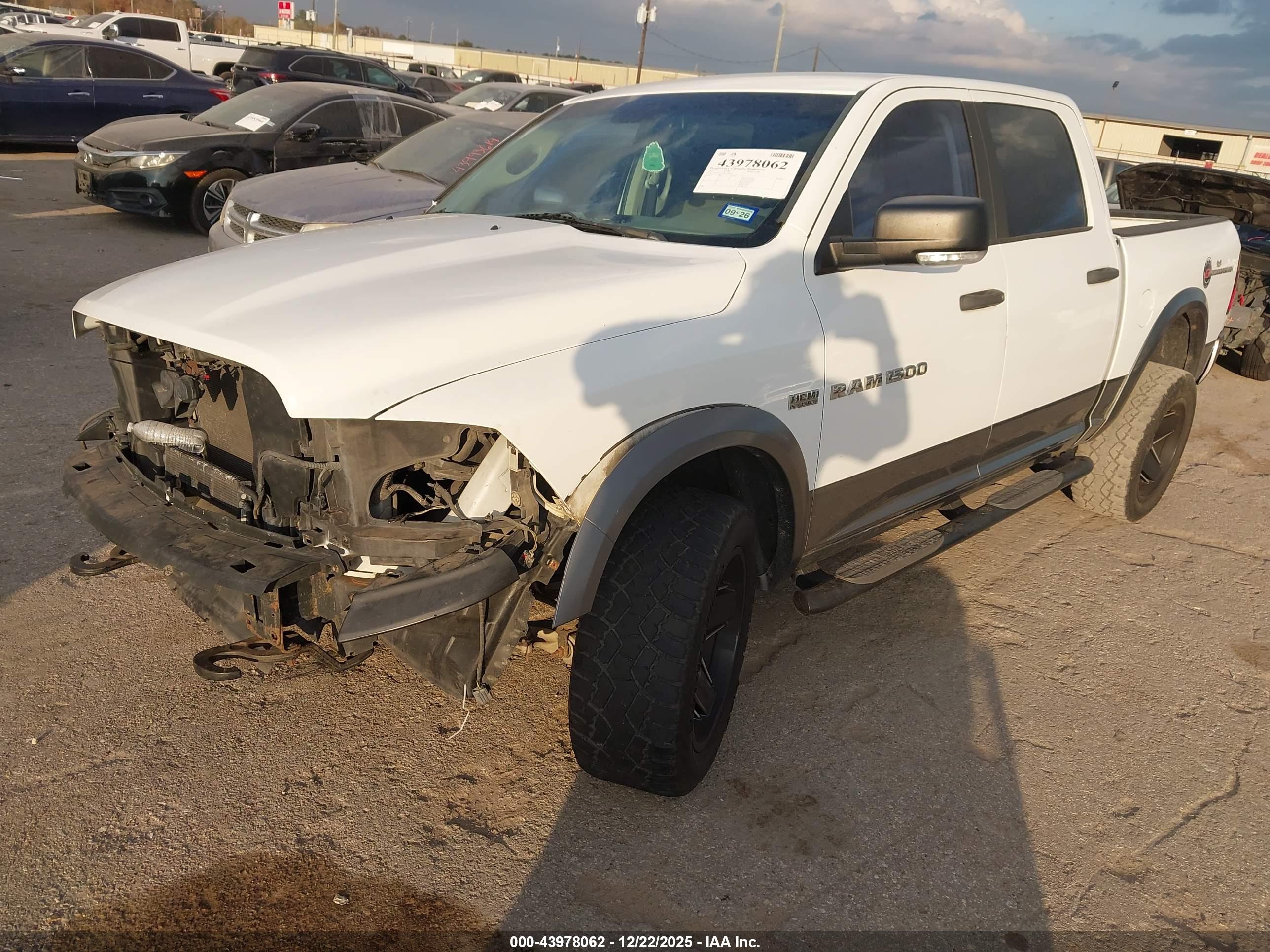 DODGE RAM image 2