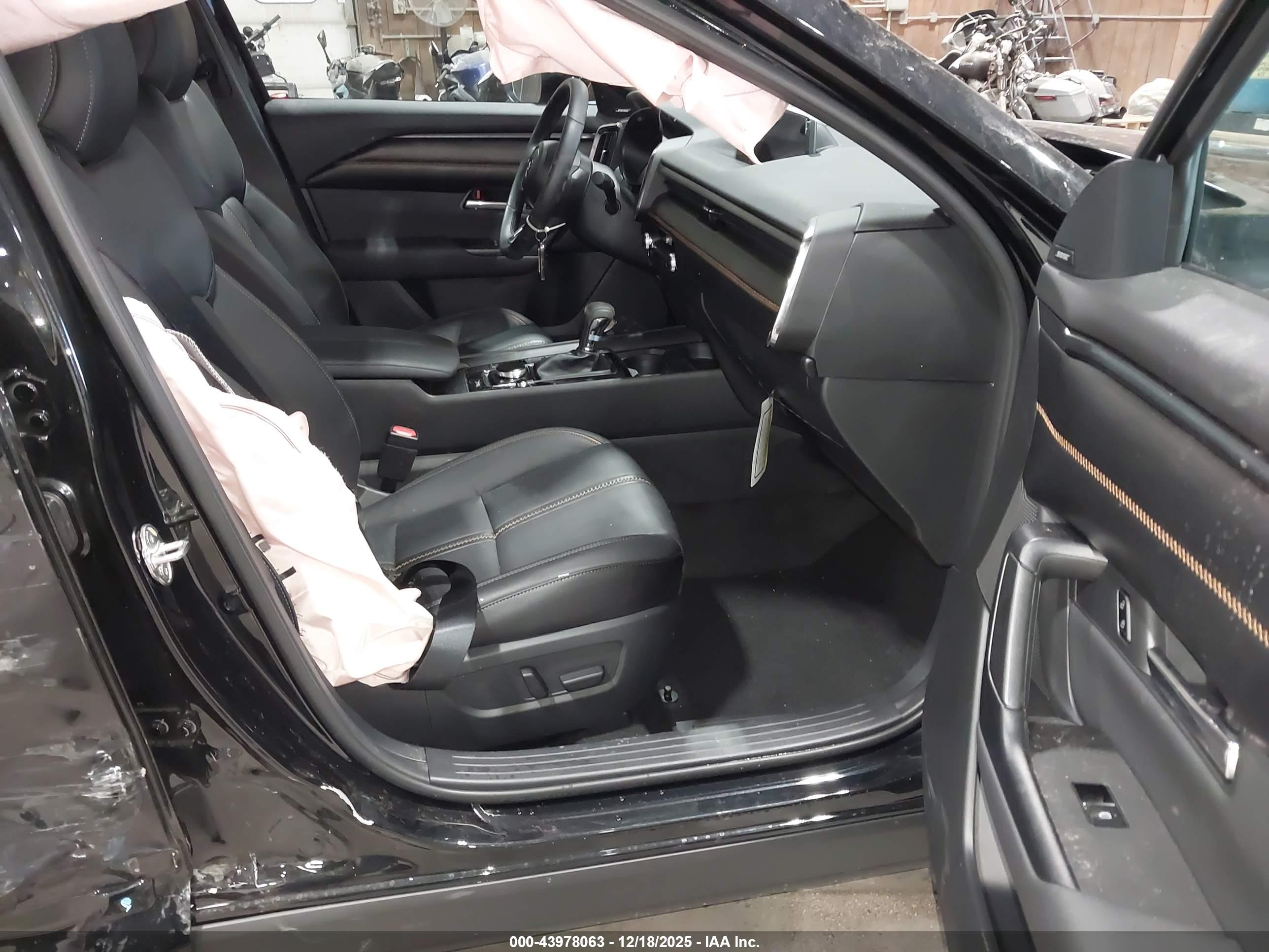 MAZDA CX-50 image 5