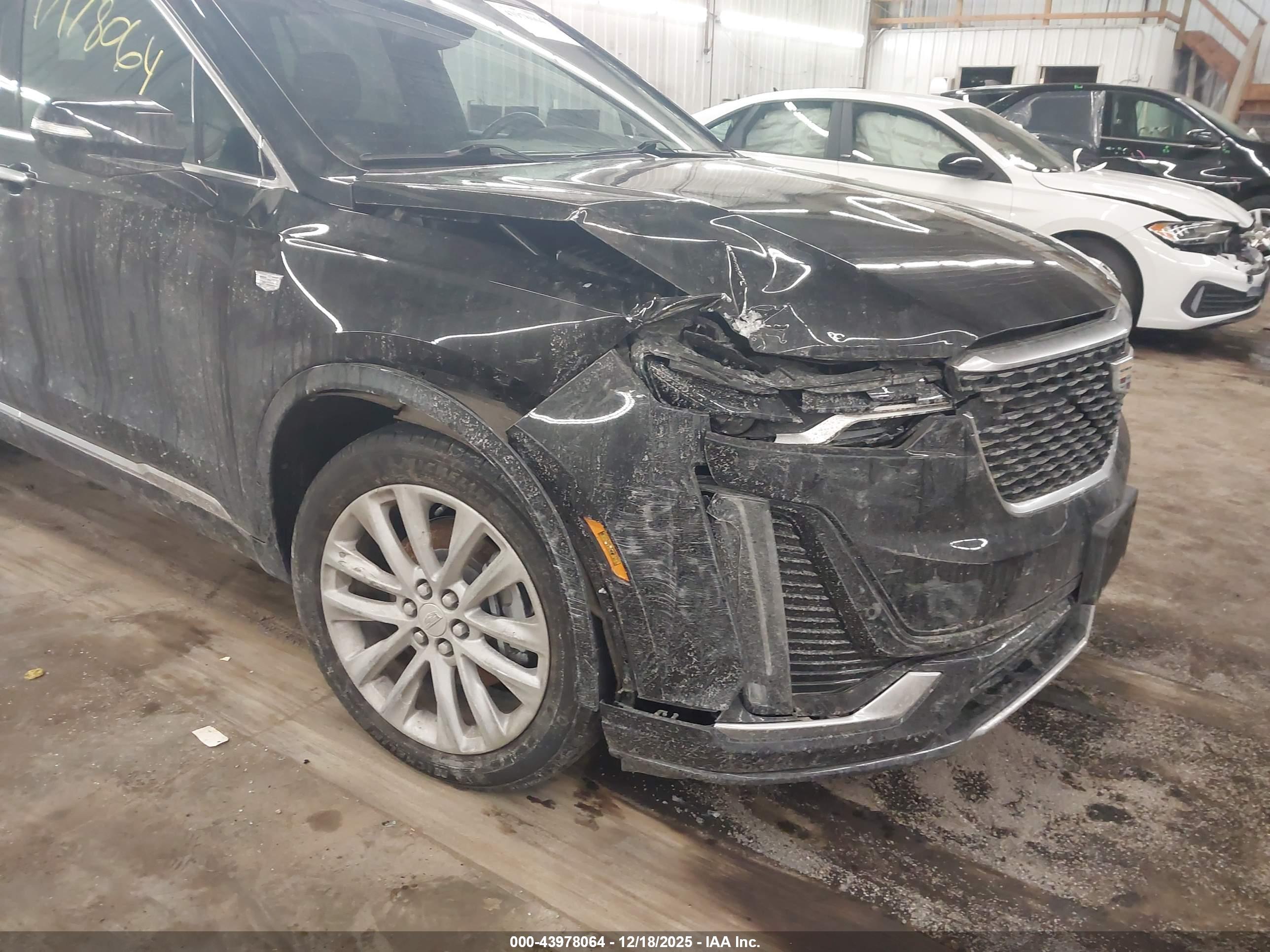 CADILLAC XT6 image 6