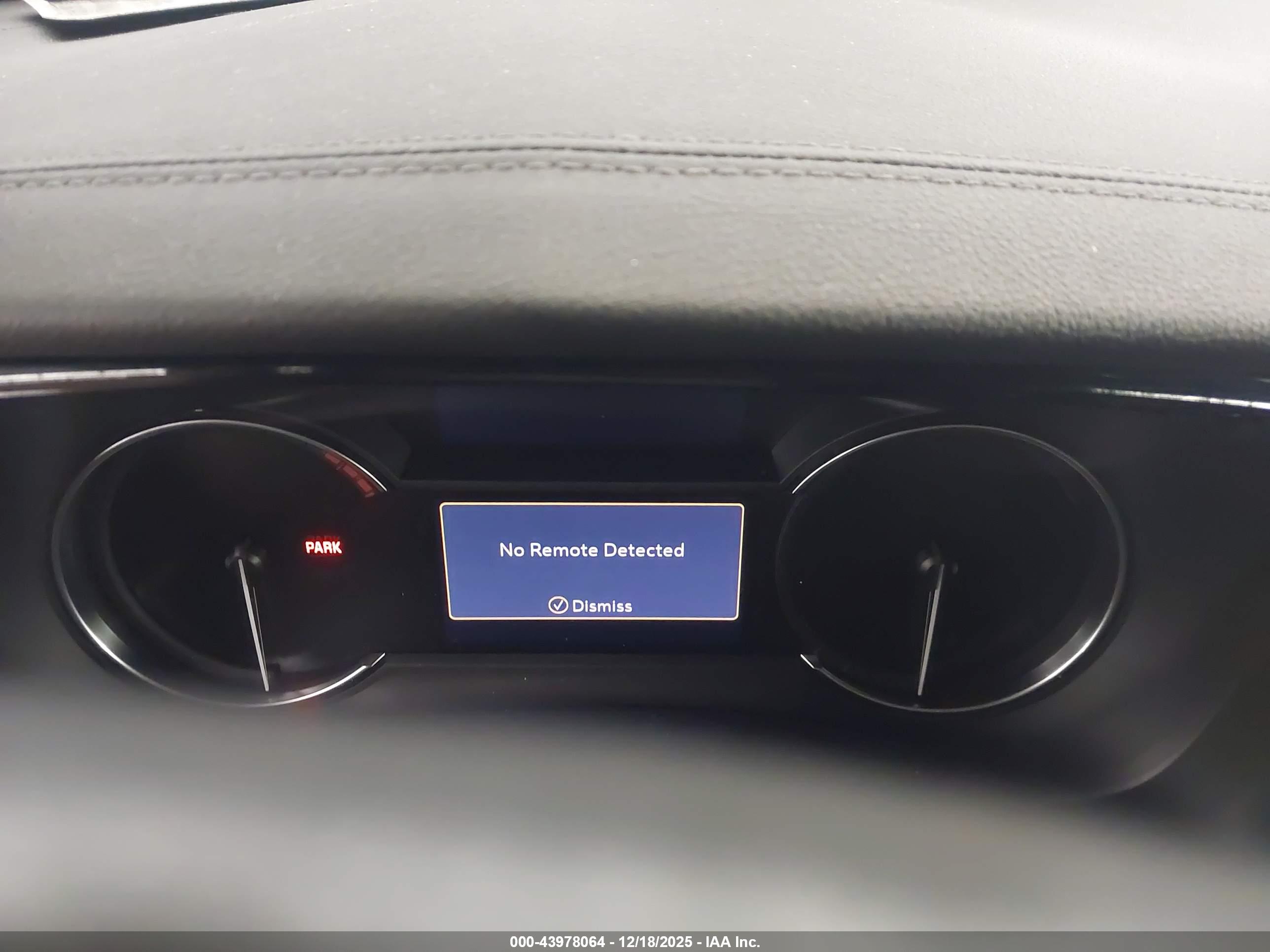 CADILLAC XT6 image 7
