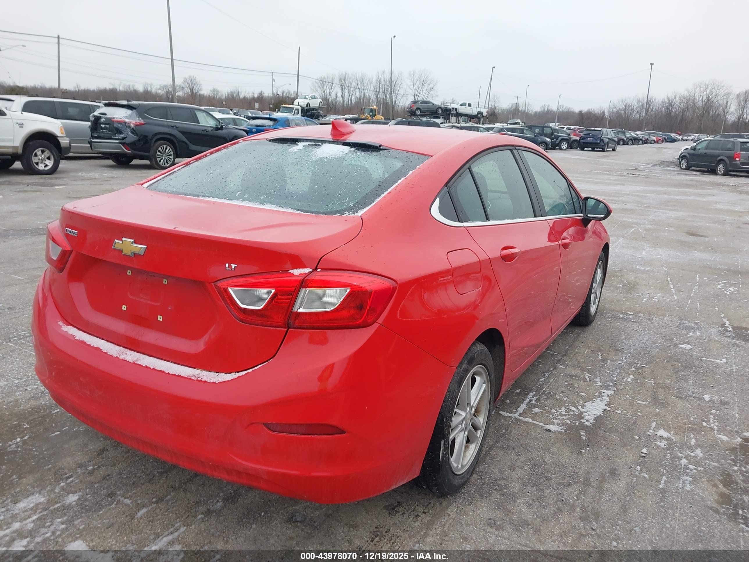 CHEVROLET CRUZE image 4