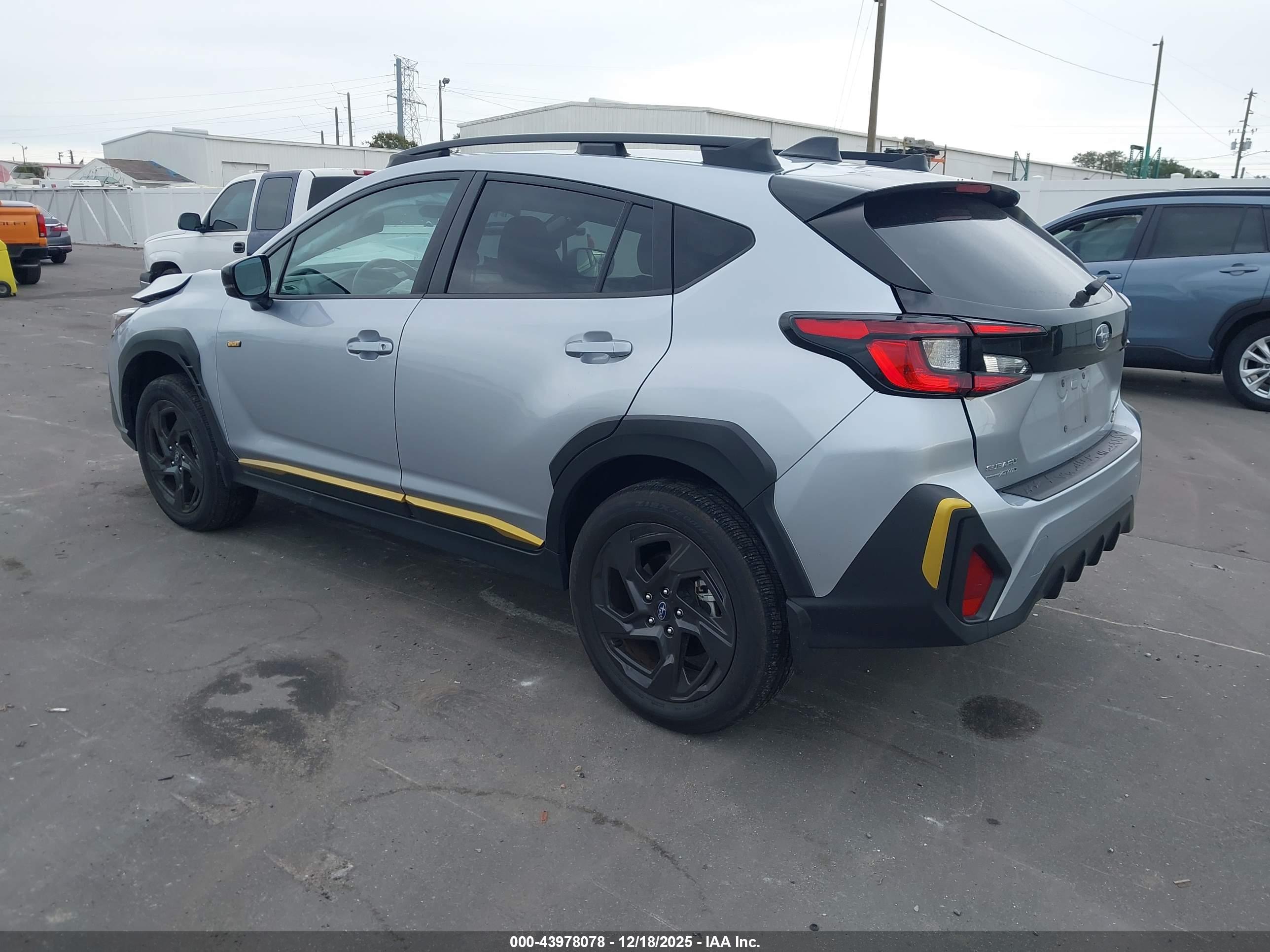 SUBARU CROSSTREK image 3