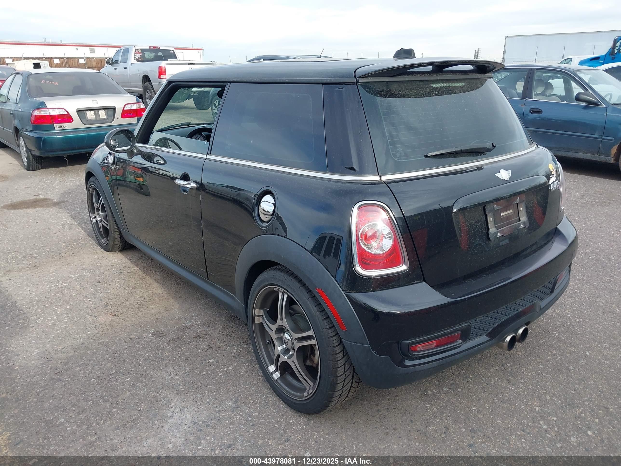 MINI HARDTOP image 3