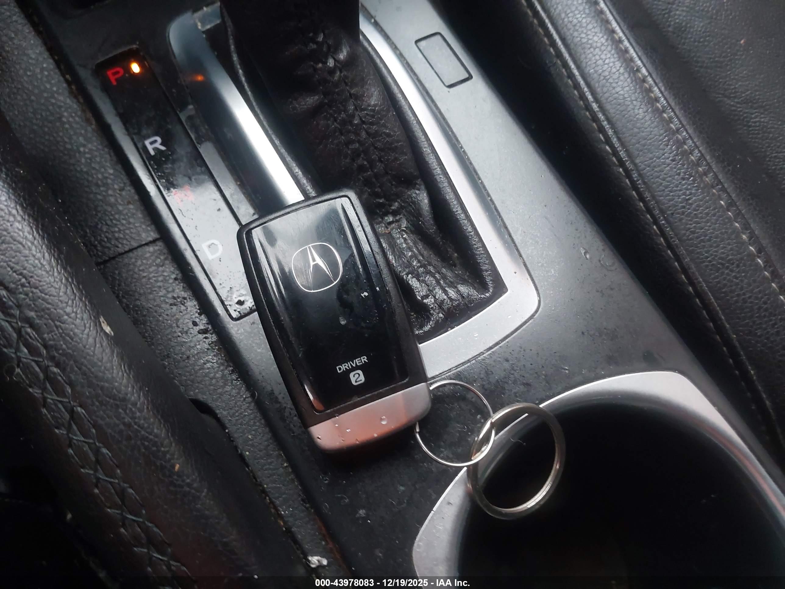 ACURA ILX image 11