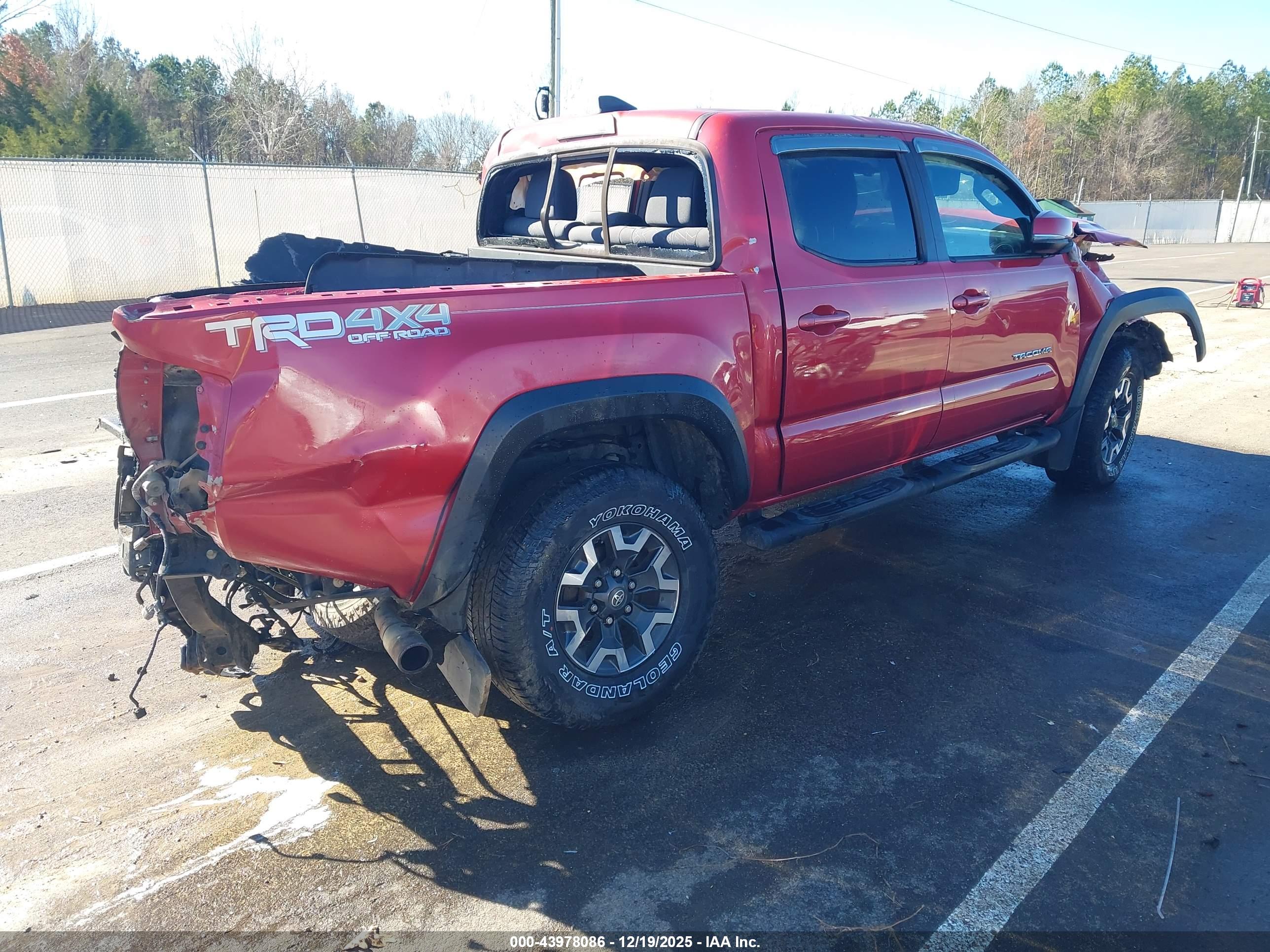 TOYOTA TACOMA image 4