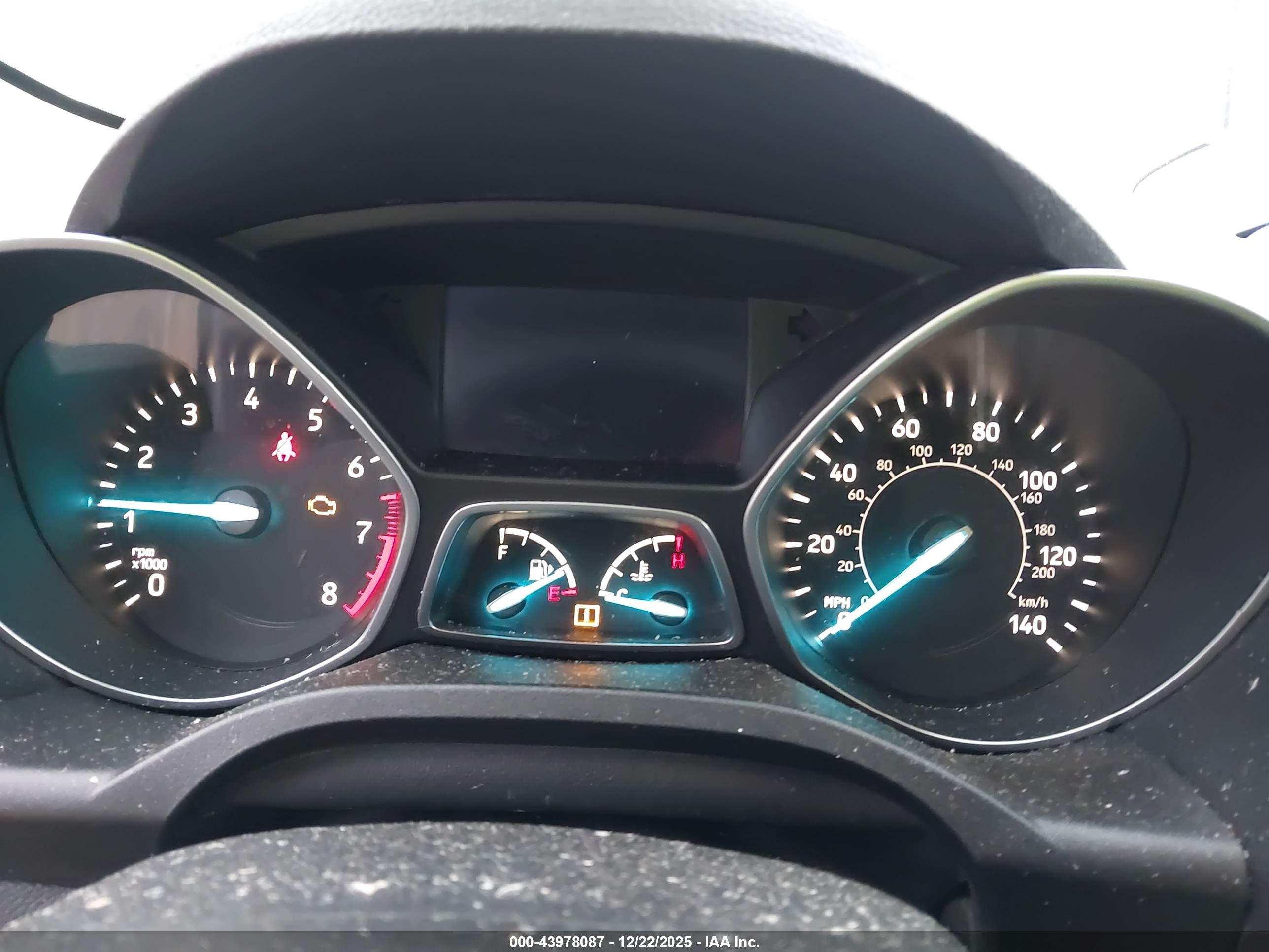 FORD ESCAPE image 7