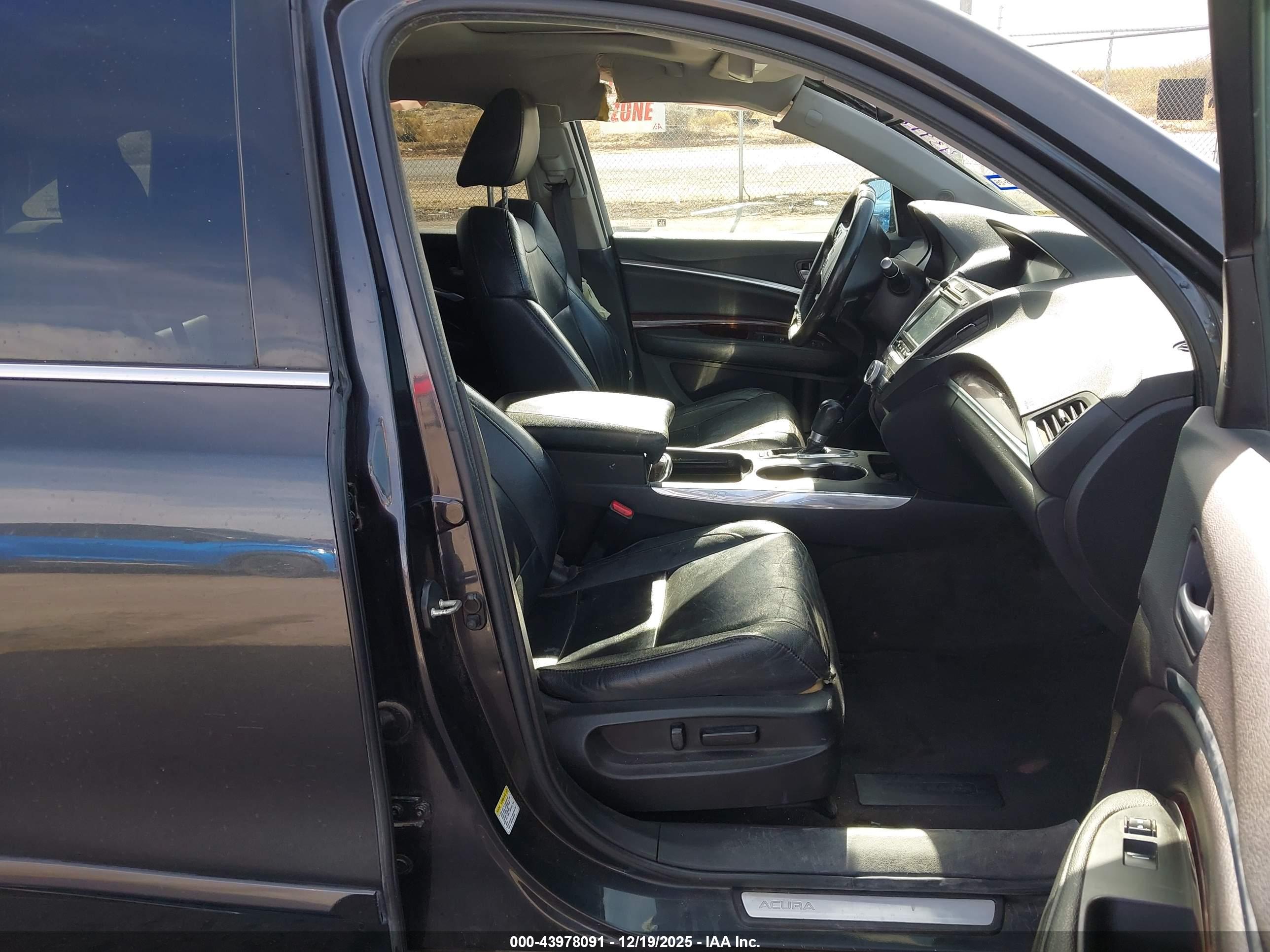 ACURA MDX image 5