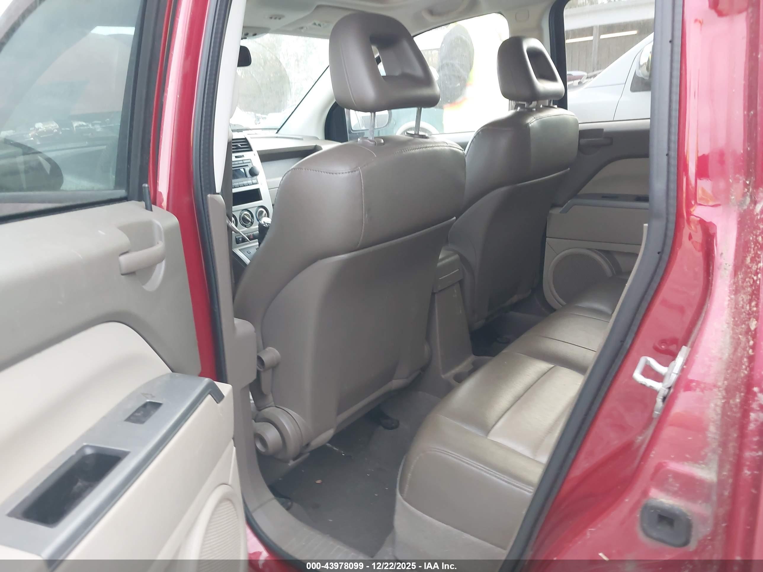 JEEP COMPASS image 8