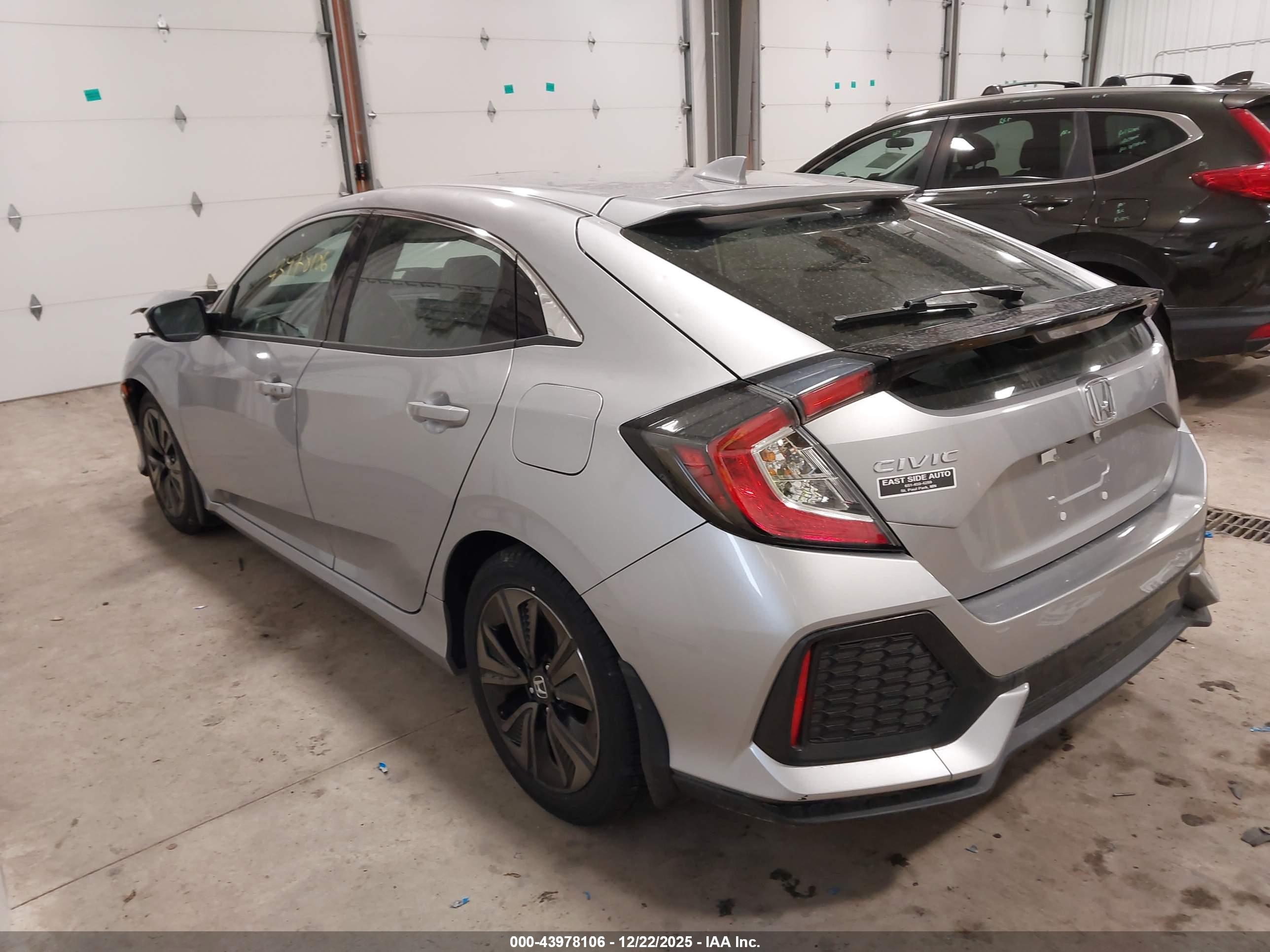 HONDA CIVIC image 3