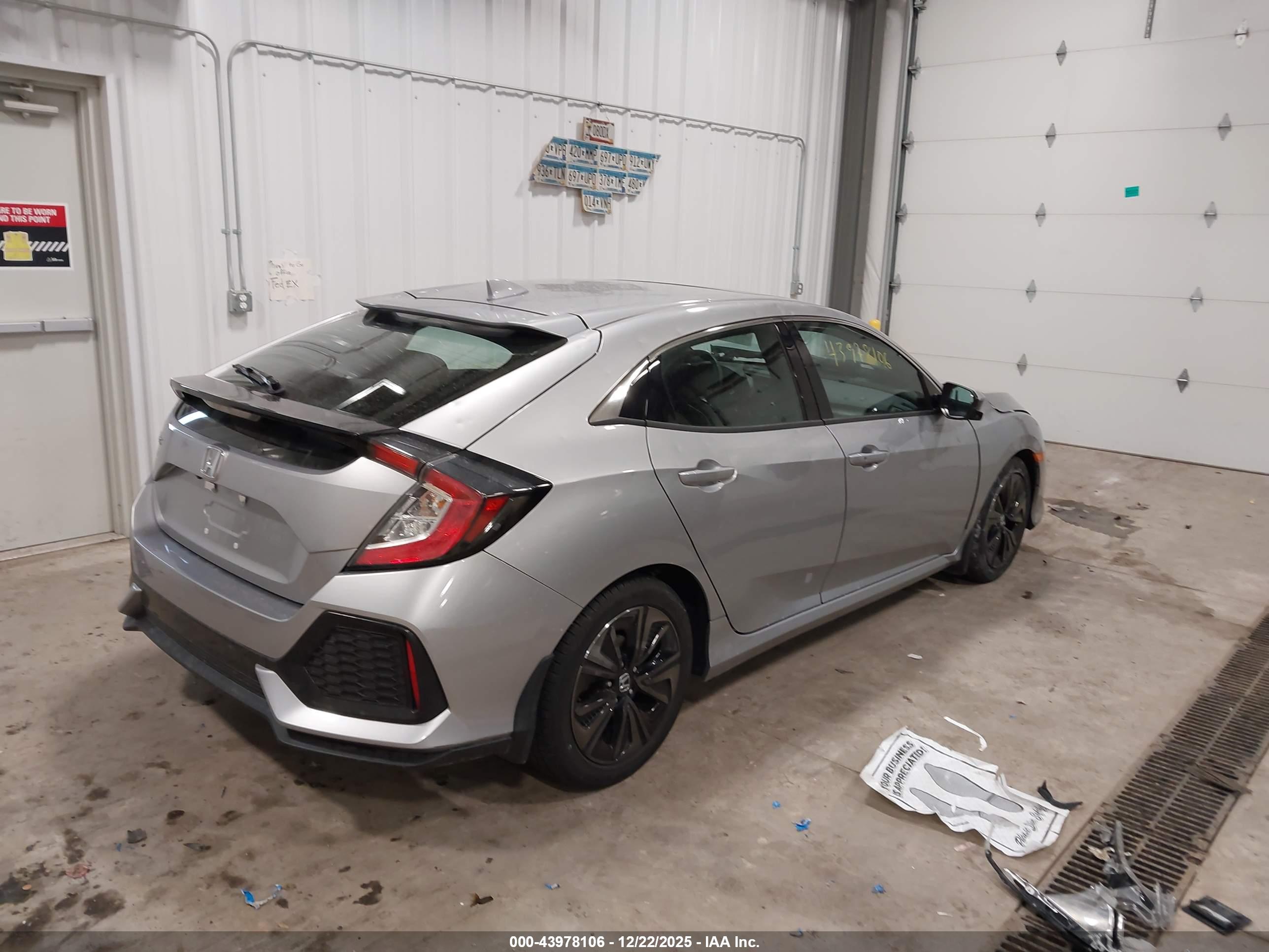 HONDA CIVIC image 4