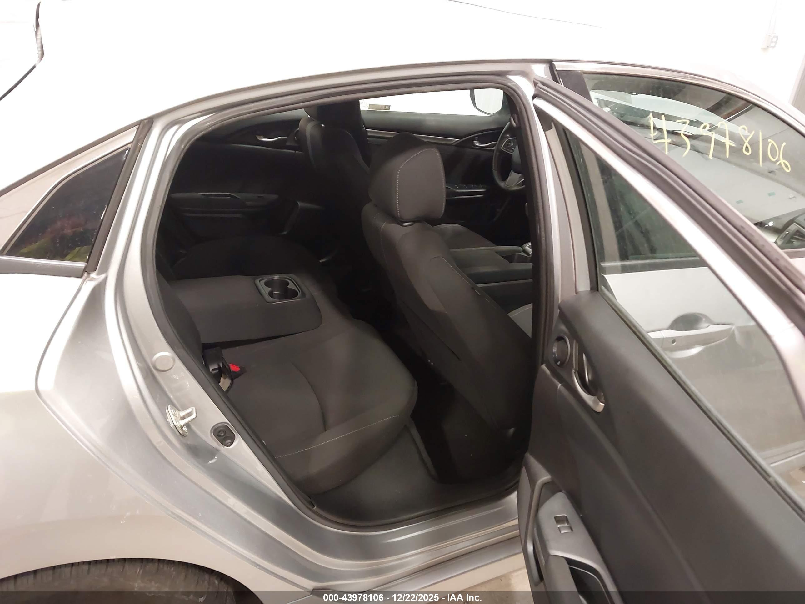 HONDA CIVIC image 8