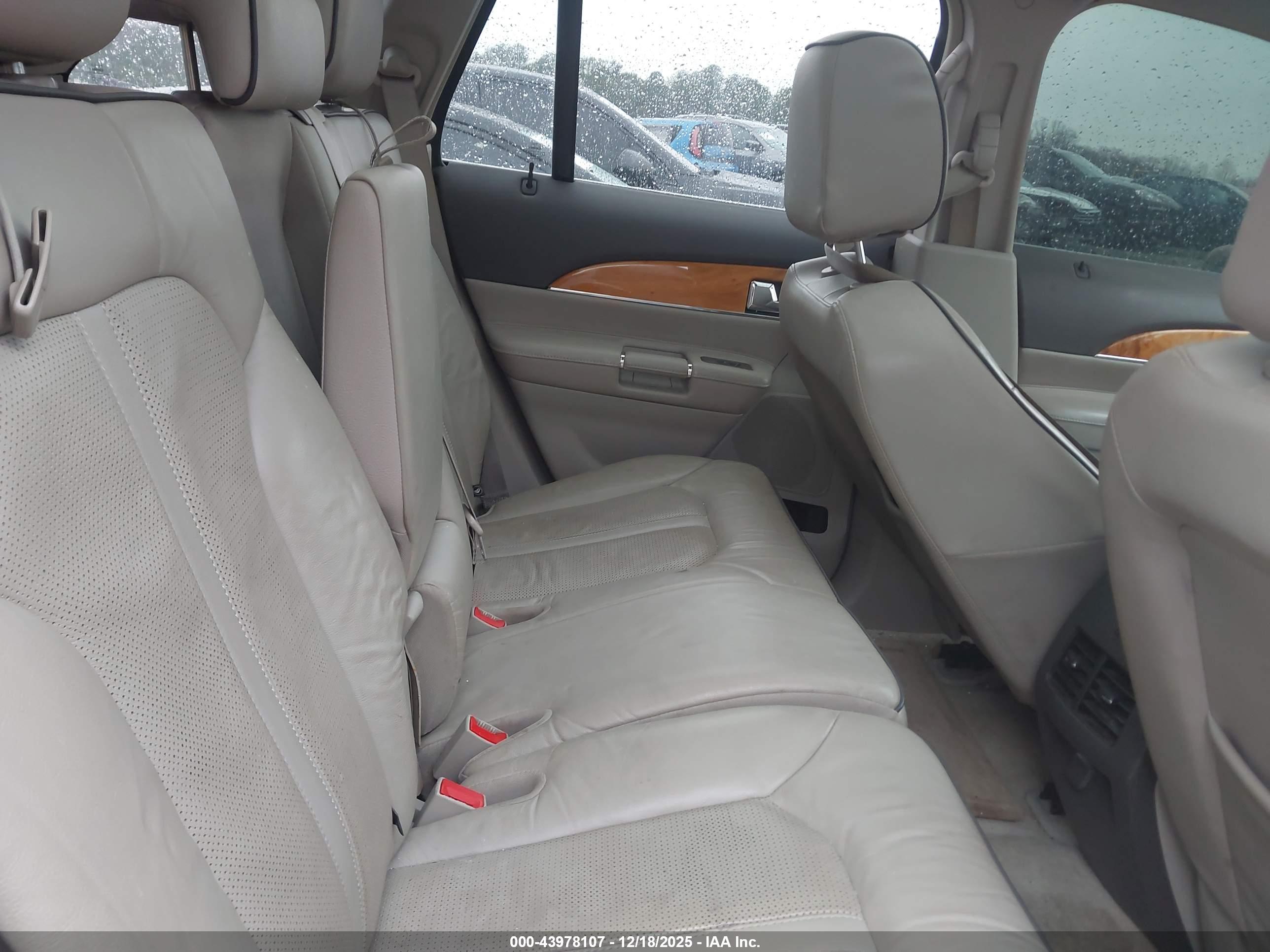 LINCOLN MKX image 8