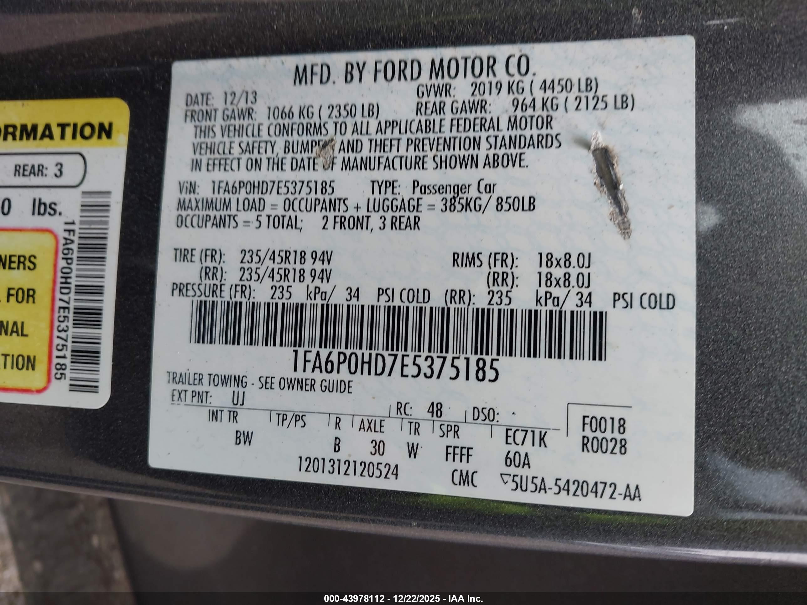FORD FUSION image 9