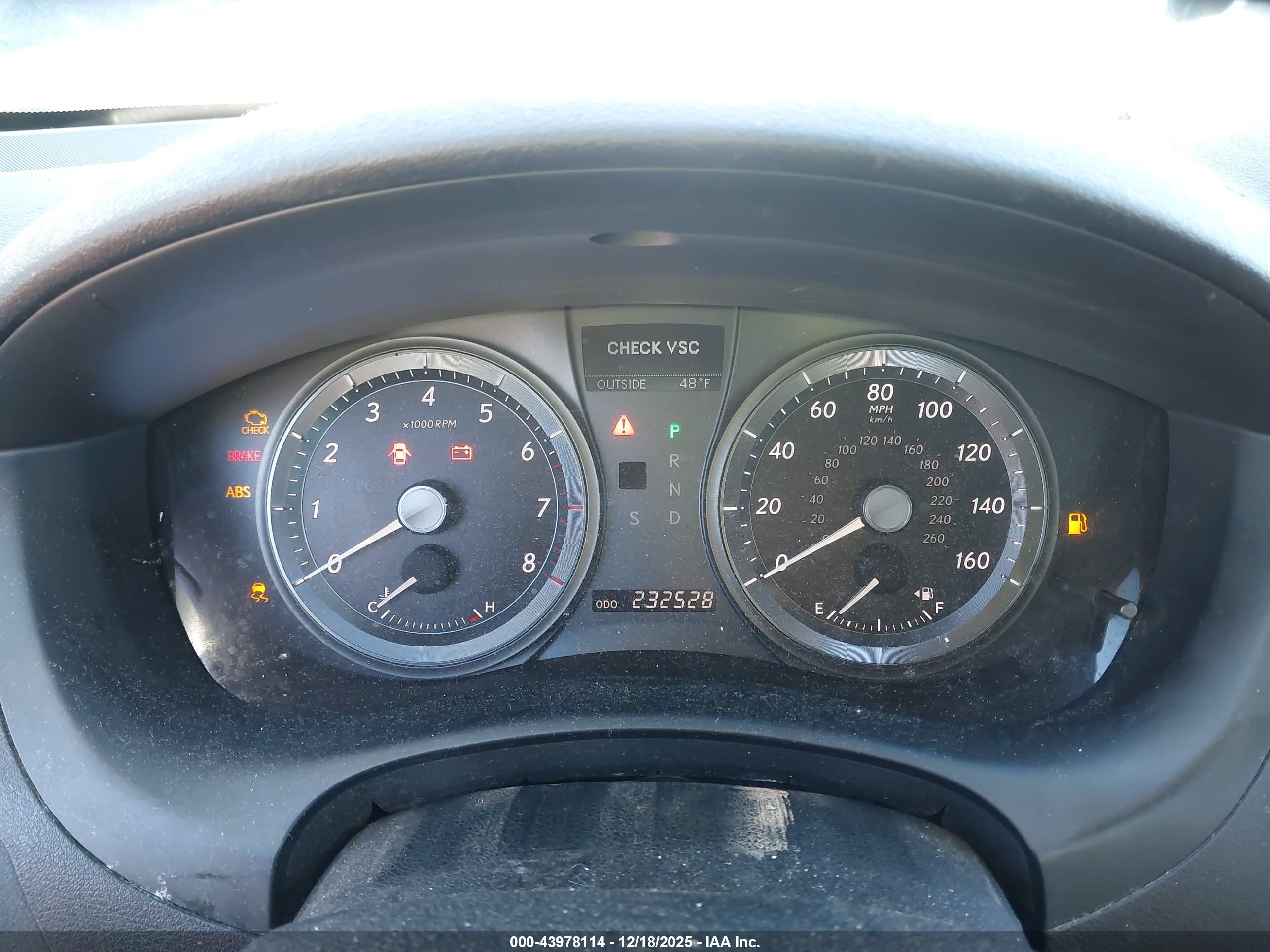 LEXUS ES image 7