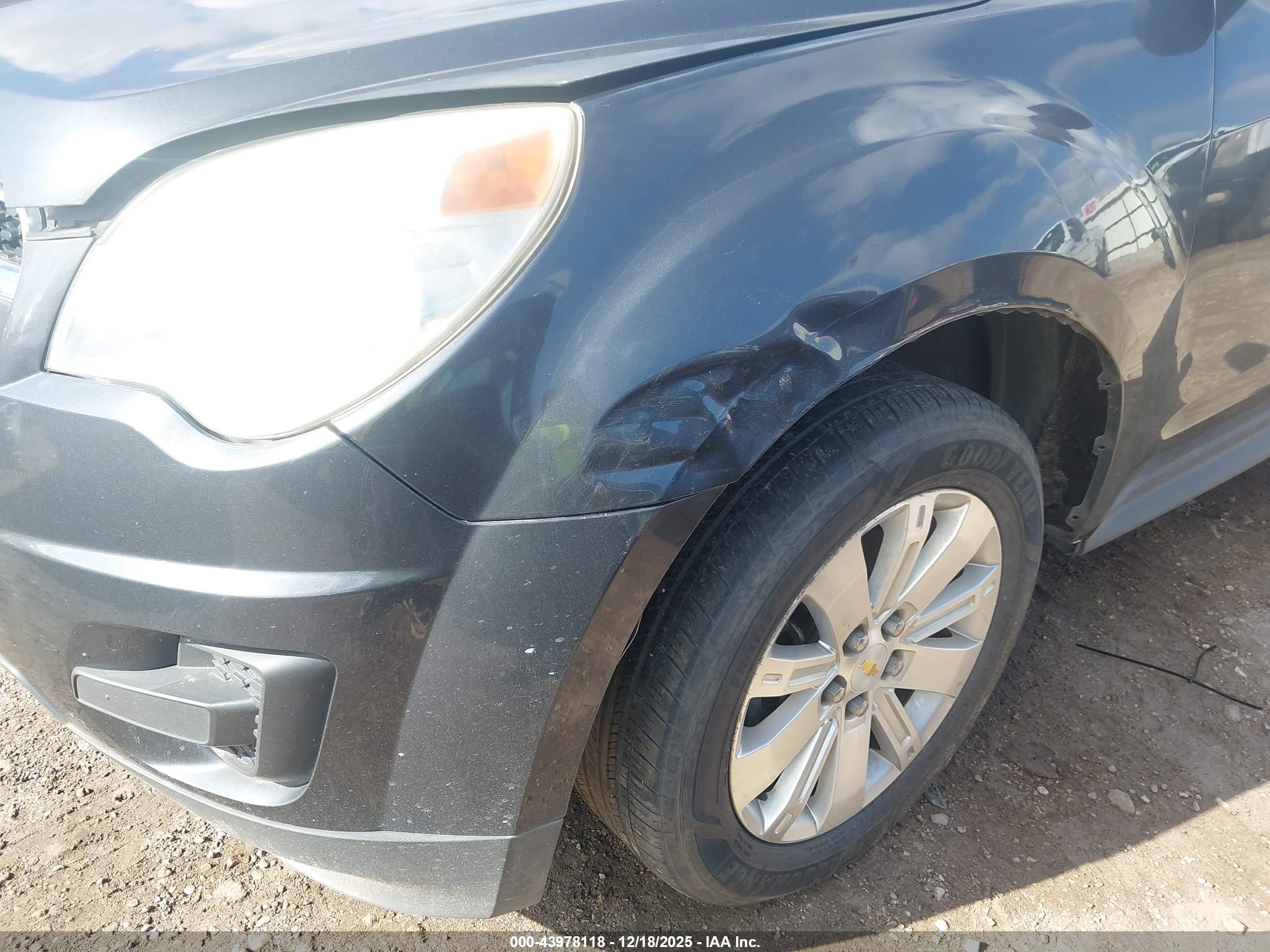 CHEVROLET EQUINOX image 6