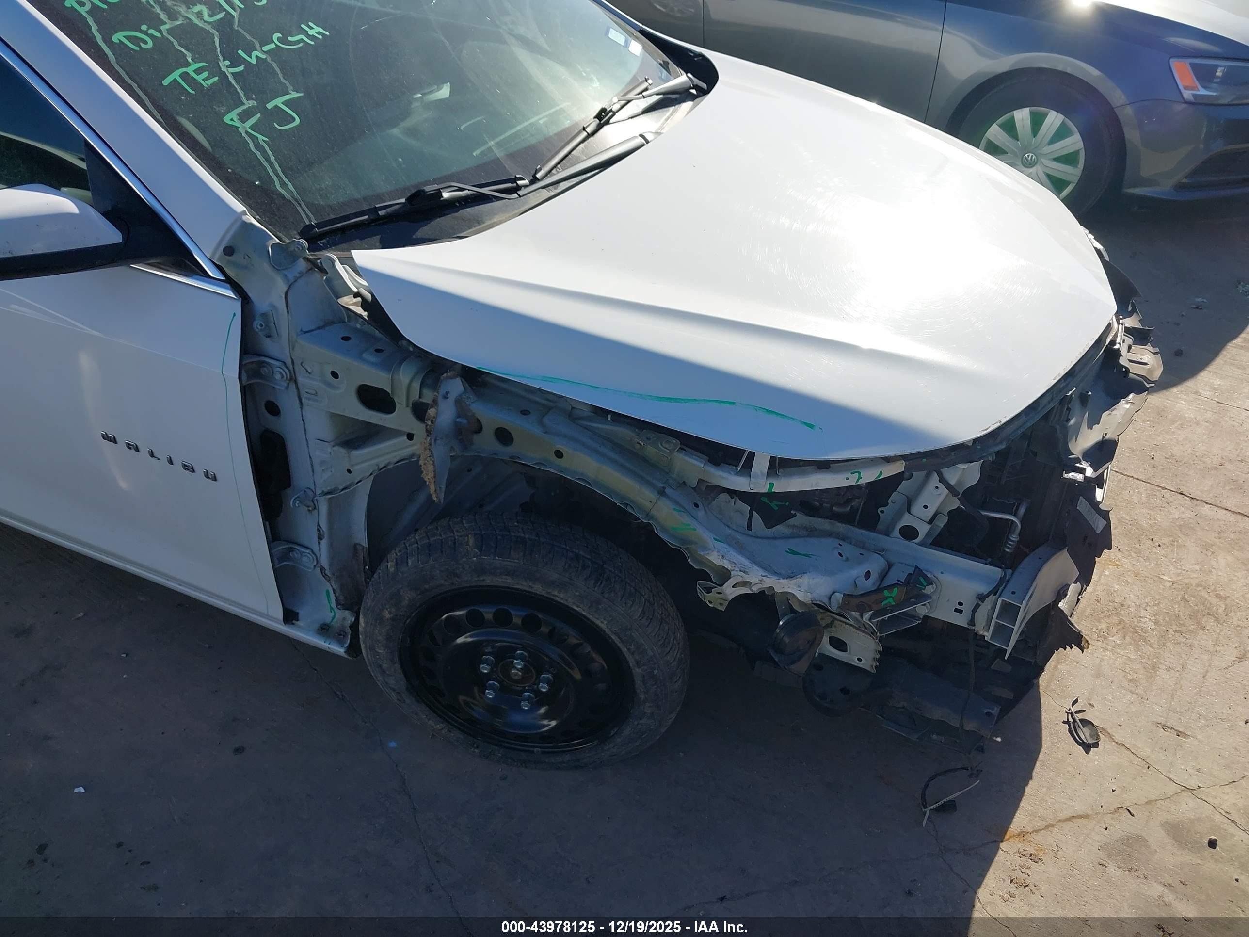 CHEVROLET MALIBU image 6