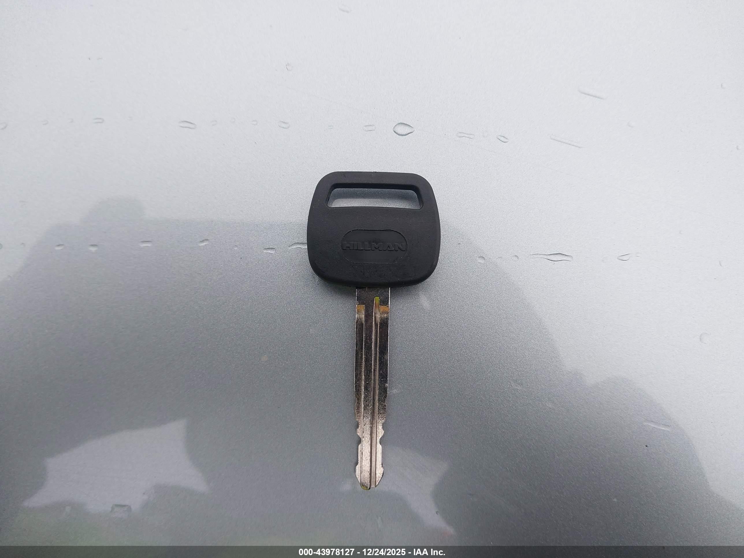 SCION XB image 11