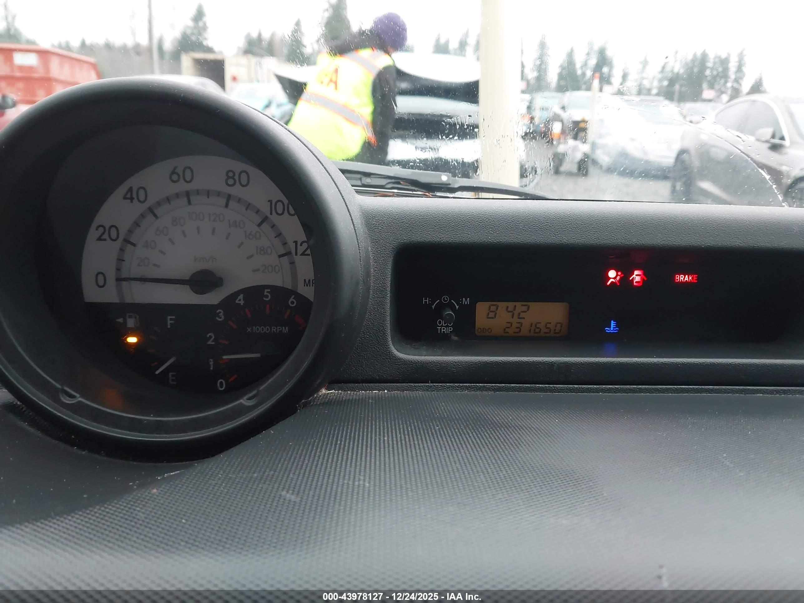 SCION XB image 7