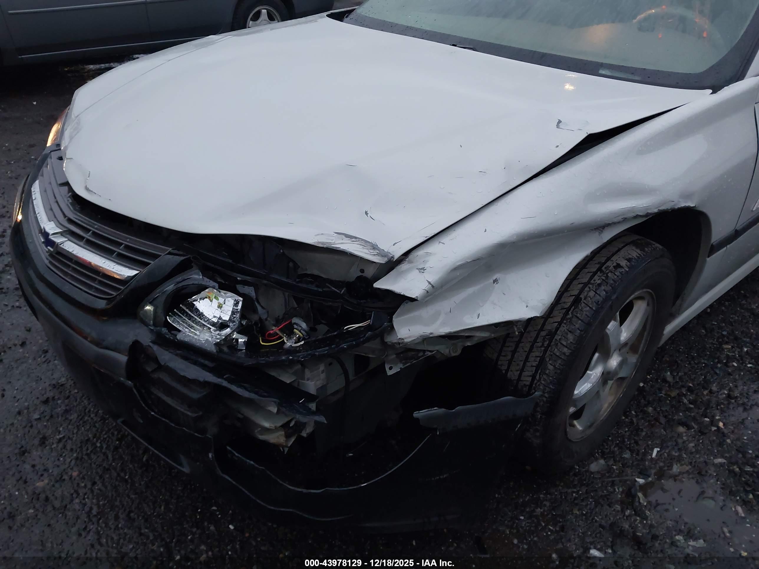 CHEVROLET IMPALA image 6