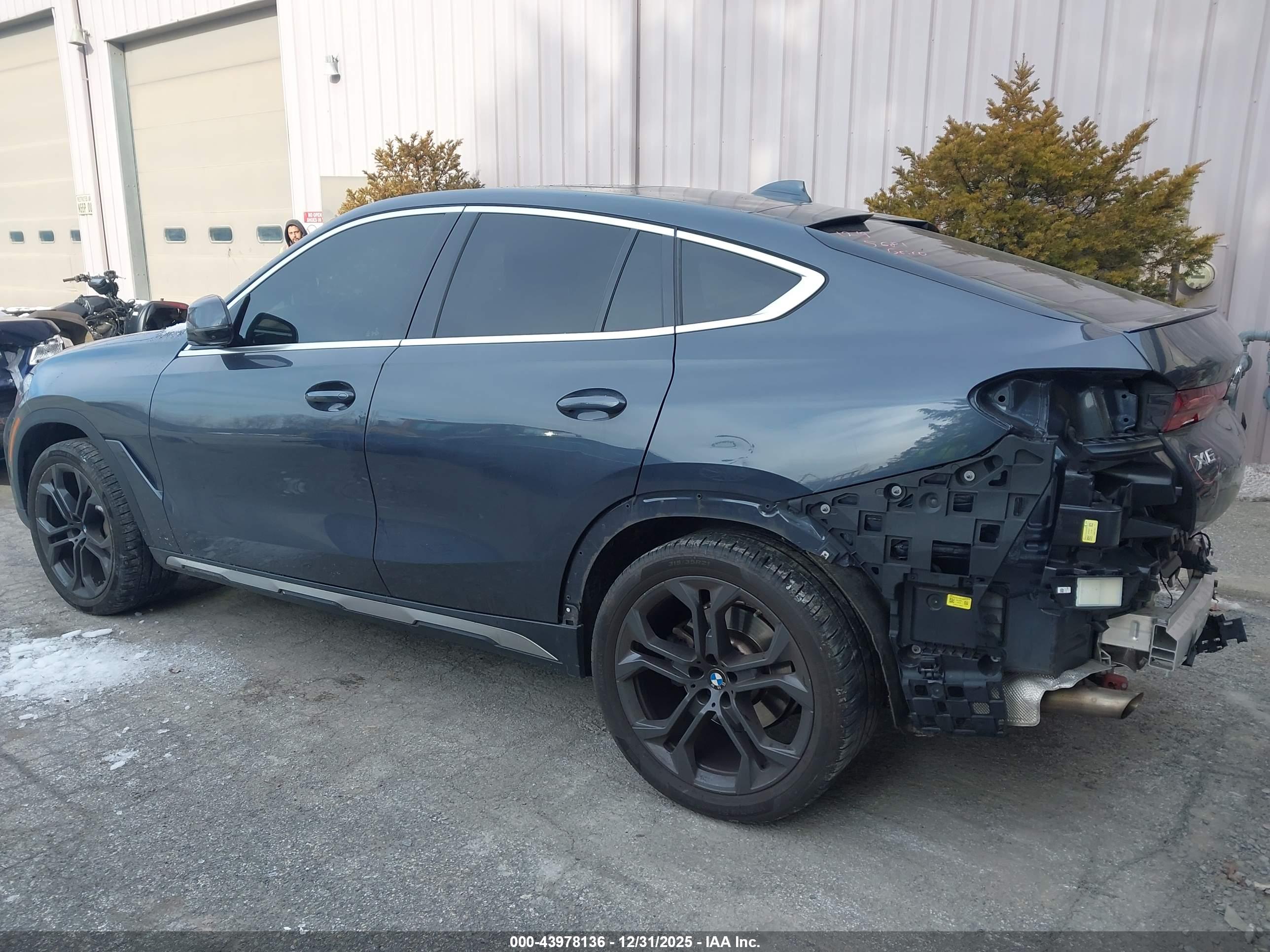 BMW X6 image 3